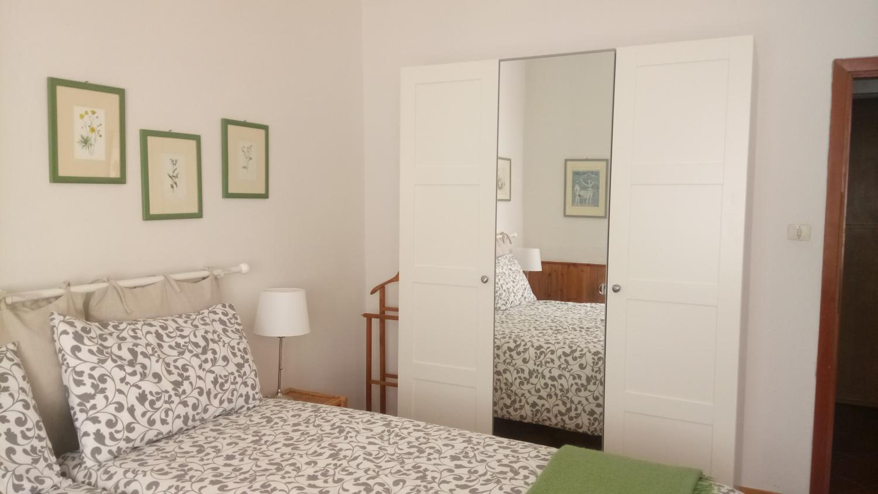 Two-Bedroom Apartment - Photo 1