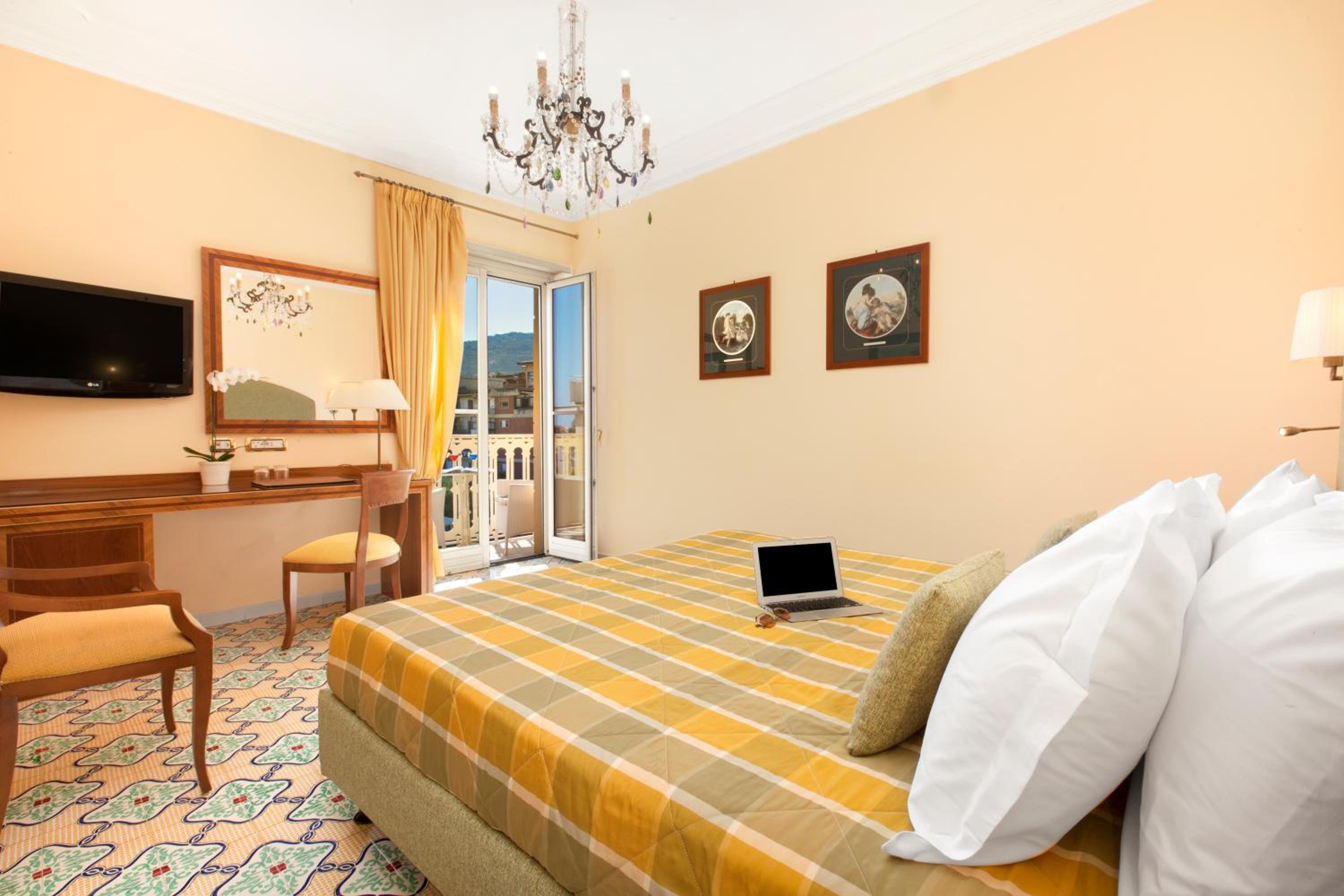 Comfort Double Room - Photo 2