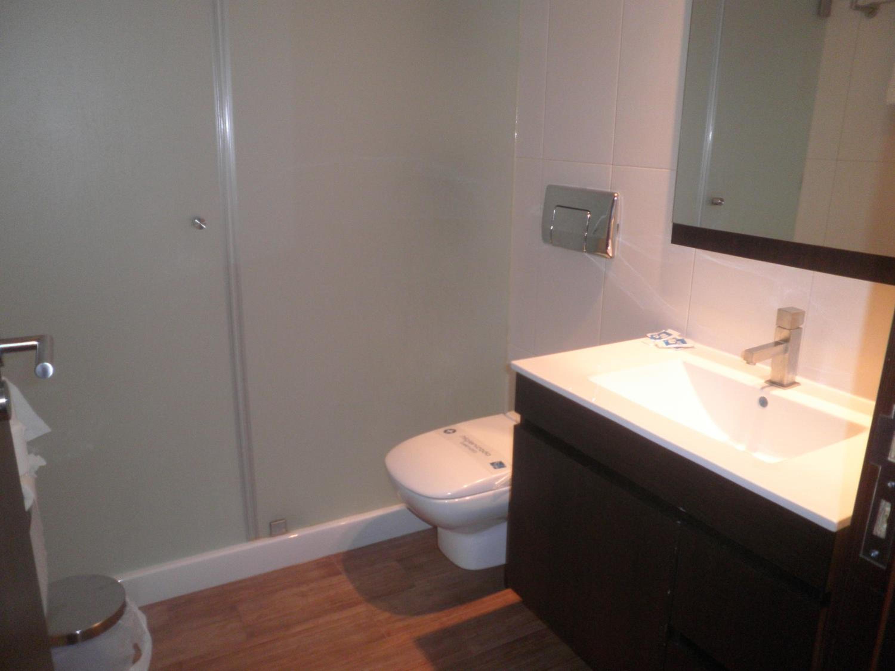 Two-Bedroom Apartment - Photo 4