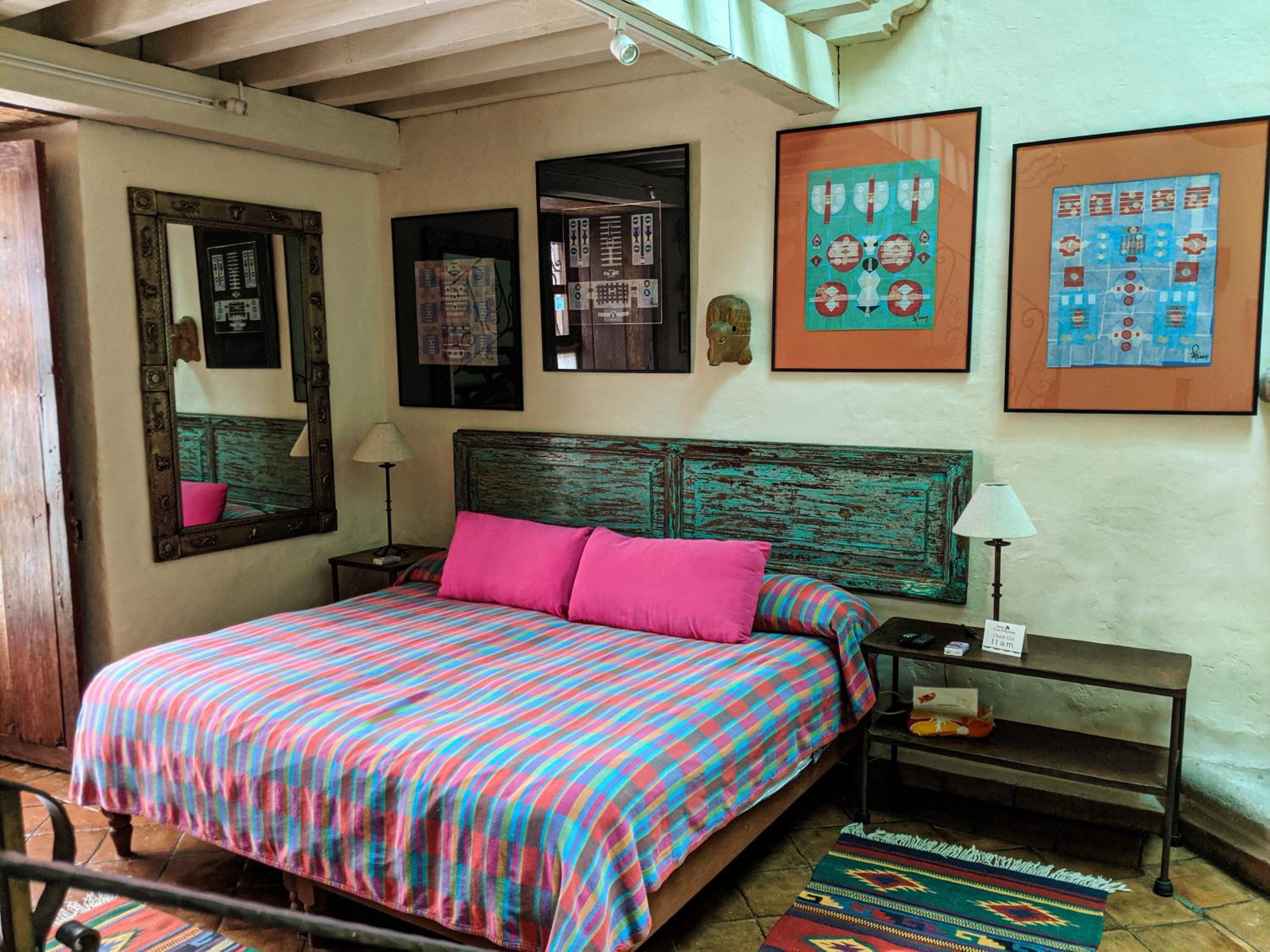 Superior King Suite - Photo 4