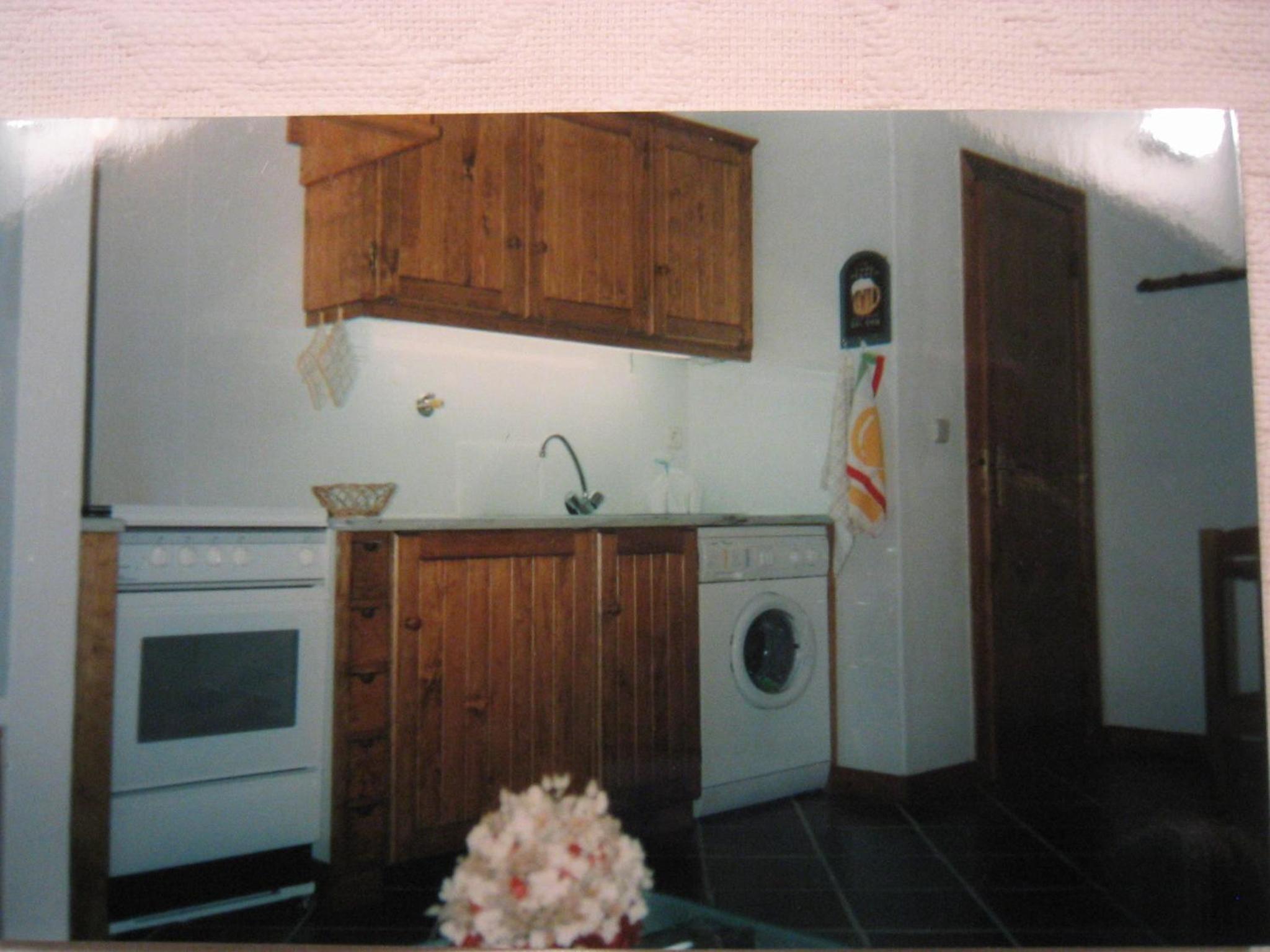 One-Bedroom Apartment photo 3