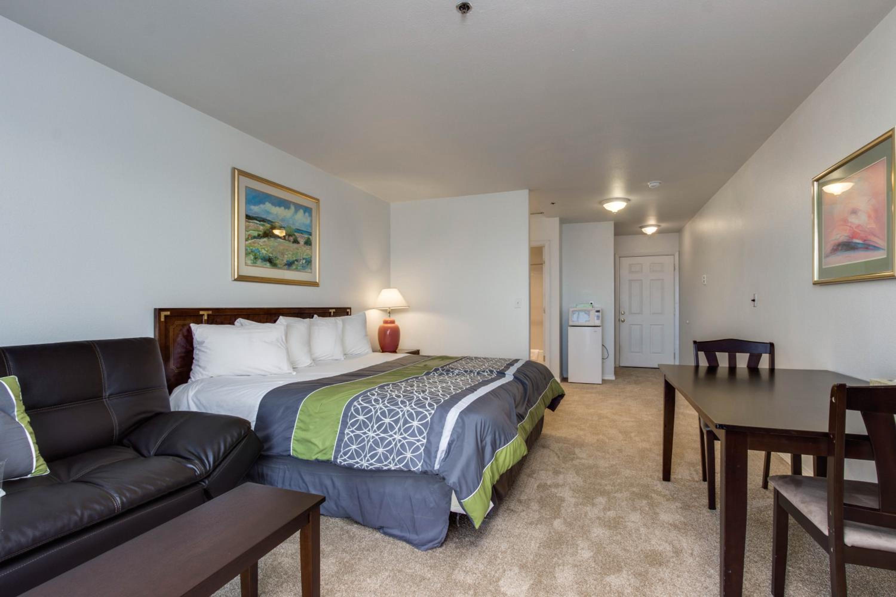 Suite photo 1