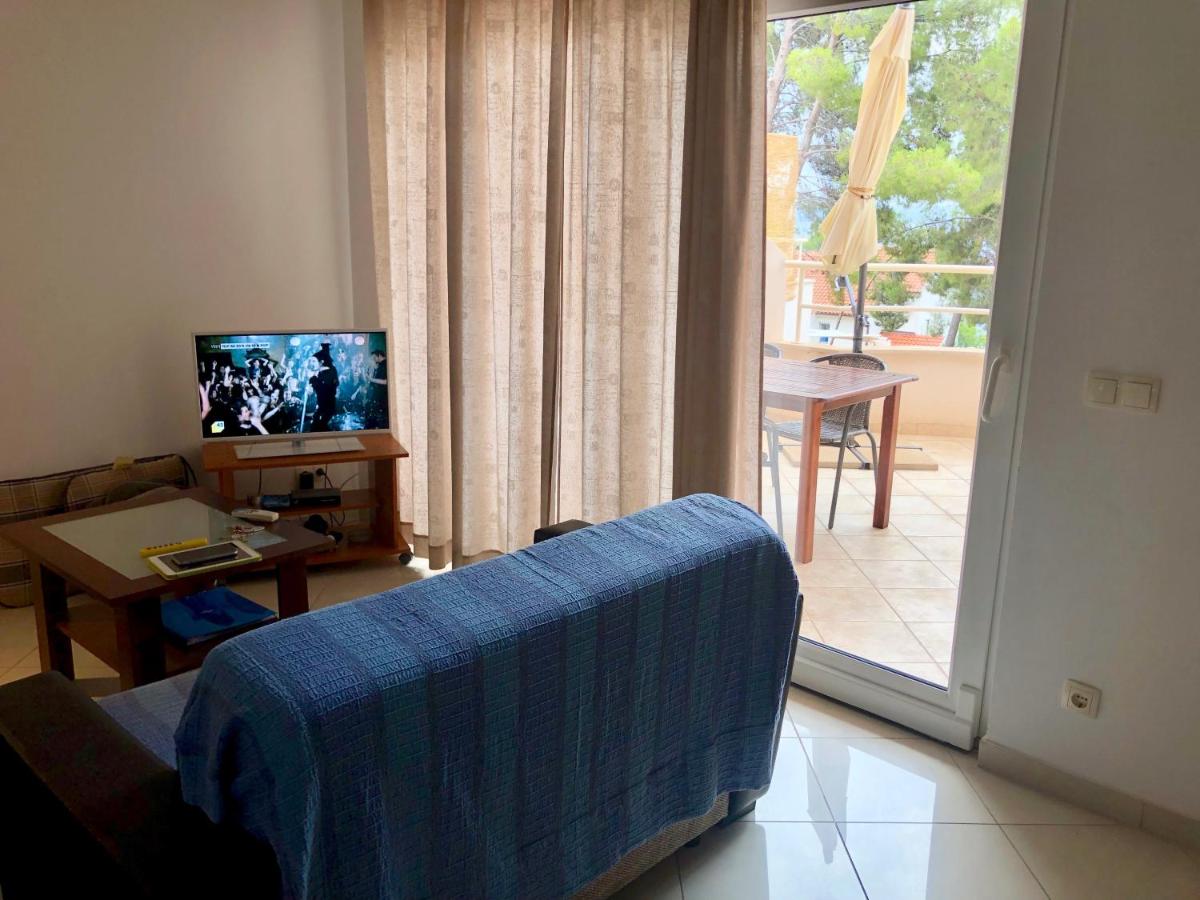 Apartment with Balcony photo 1