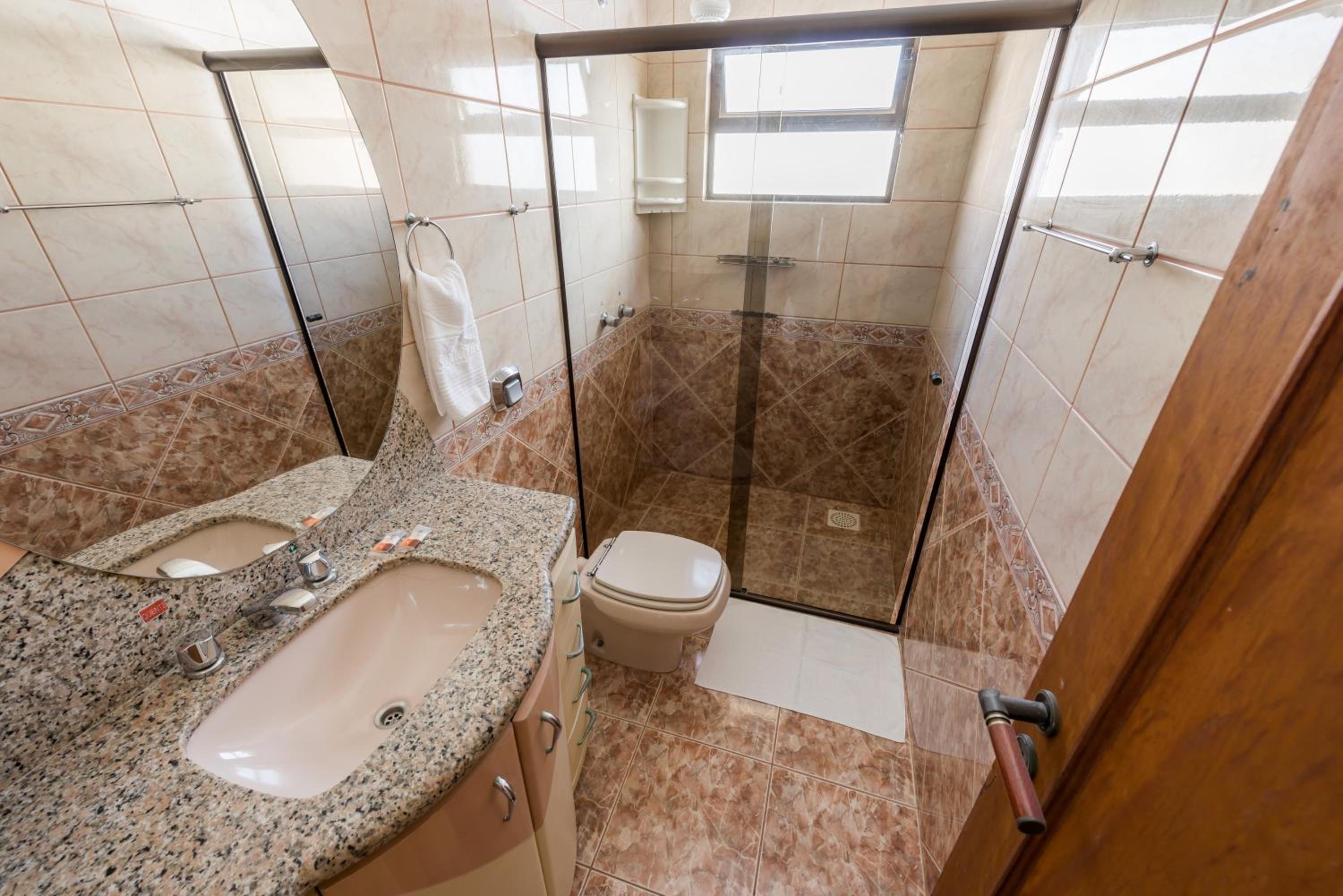 Studio Apartment with Pool View 09 photo 3