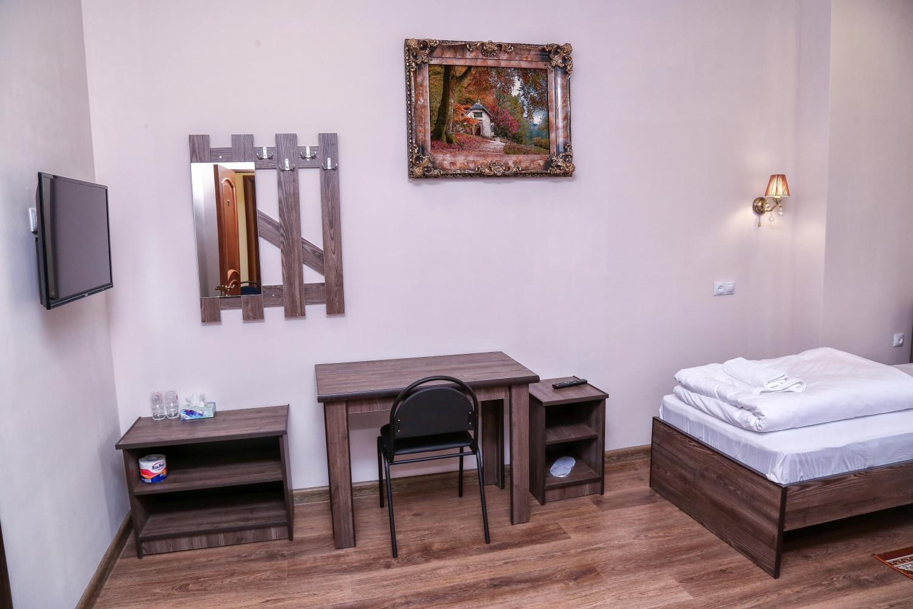 Deluxe Triple Room photo 2