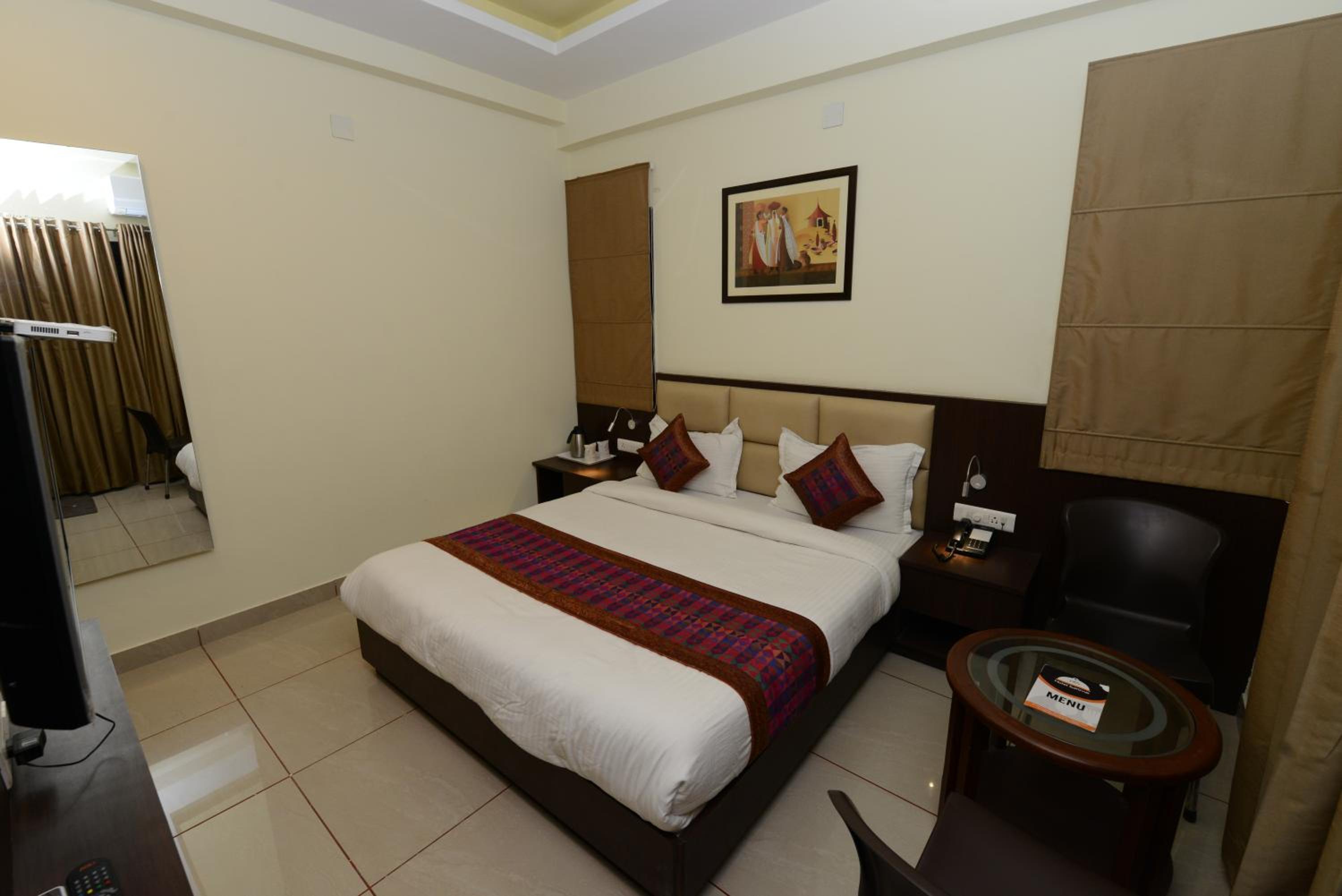 Deluxe Room - Photo 2