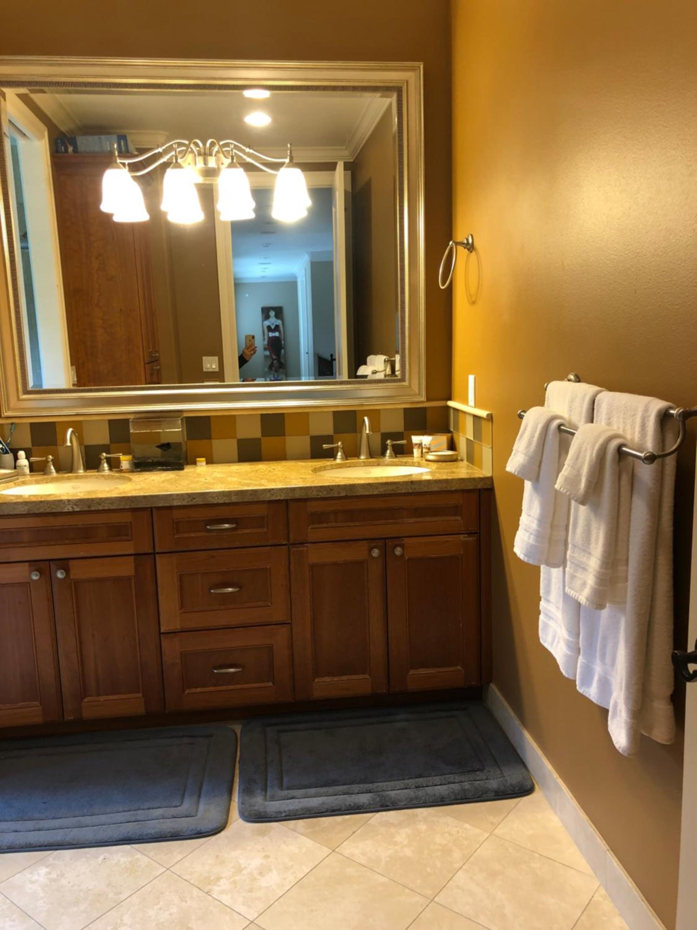Queen Room with Ocean View - Photo 13