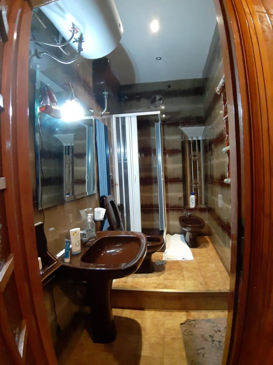 Single Room with Shared Bathroom