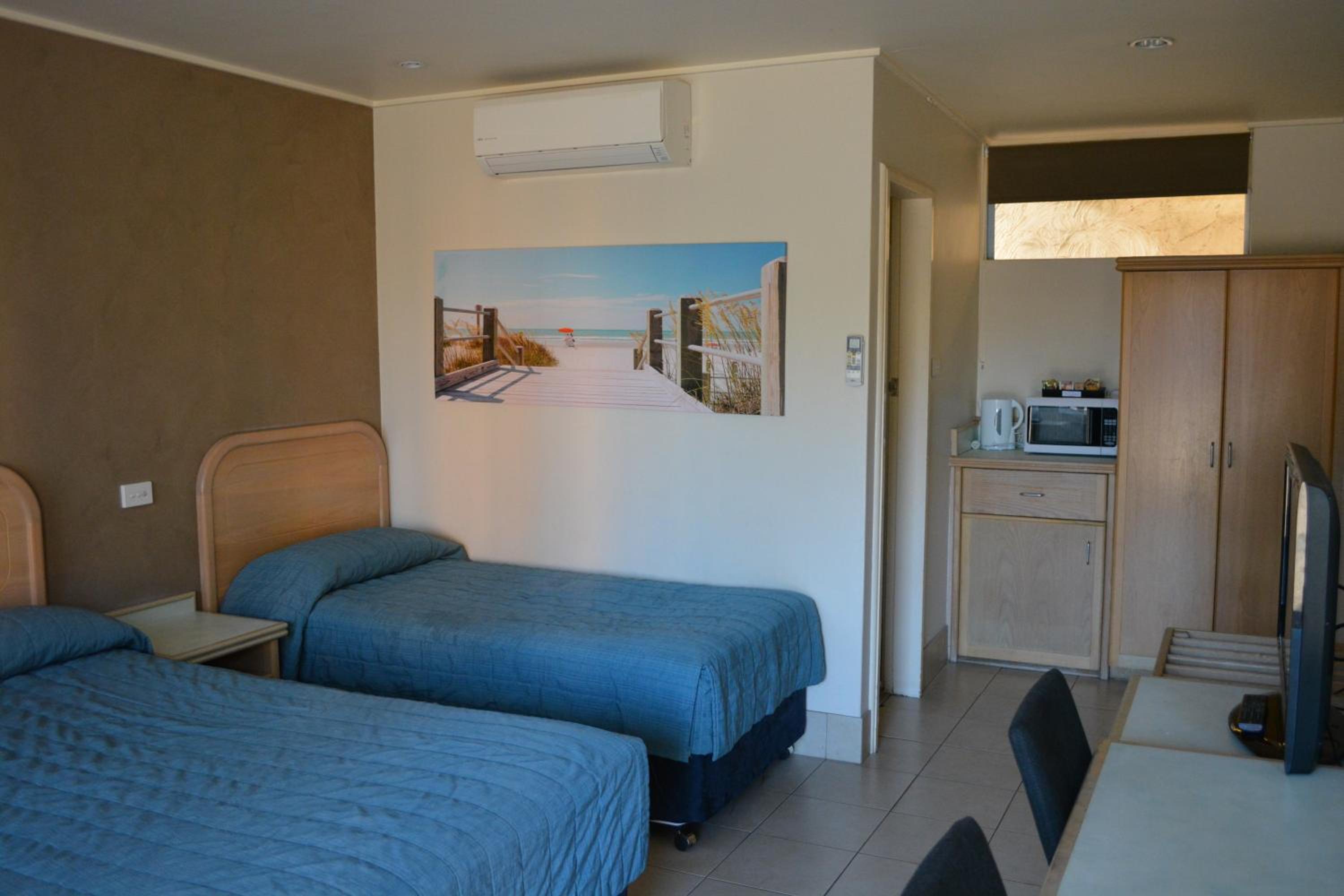 Deluxe Twin Room - Photo 1