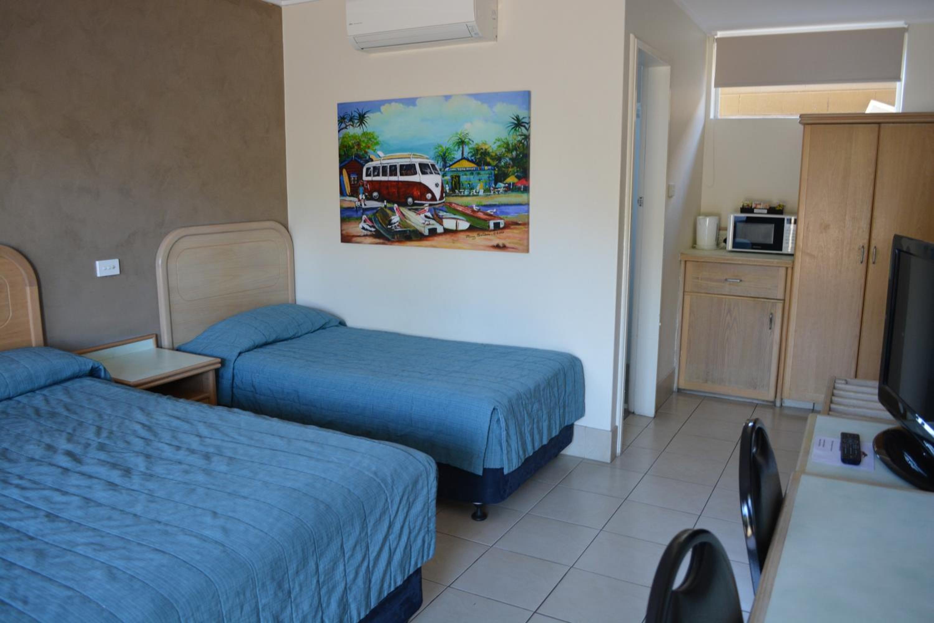 Deluxe Twin Room - Photo 6
