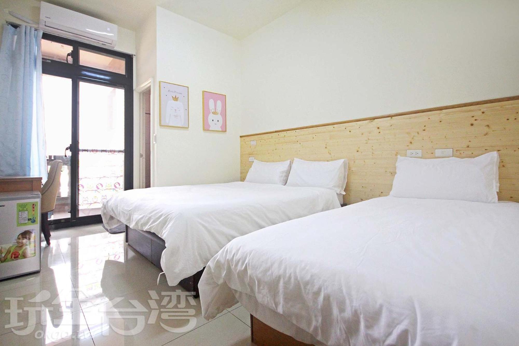 Triple Room with Private Bathroom