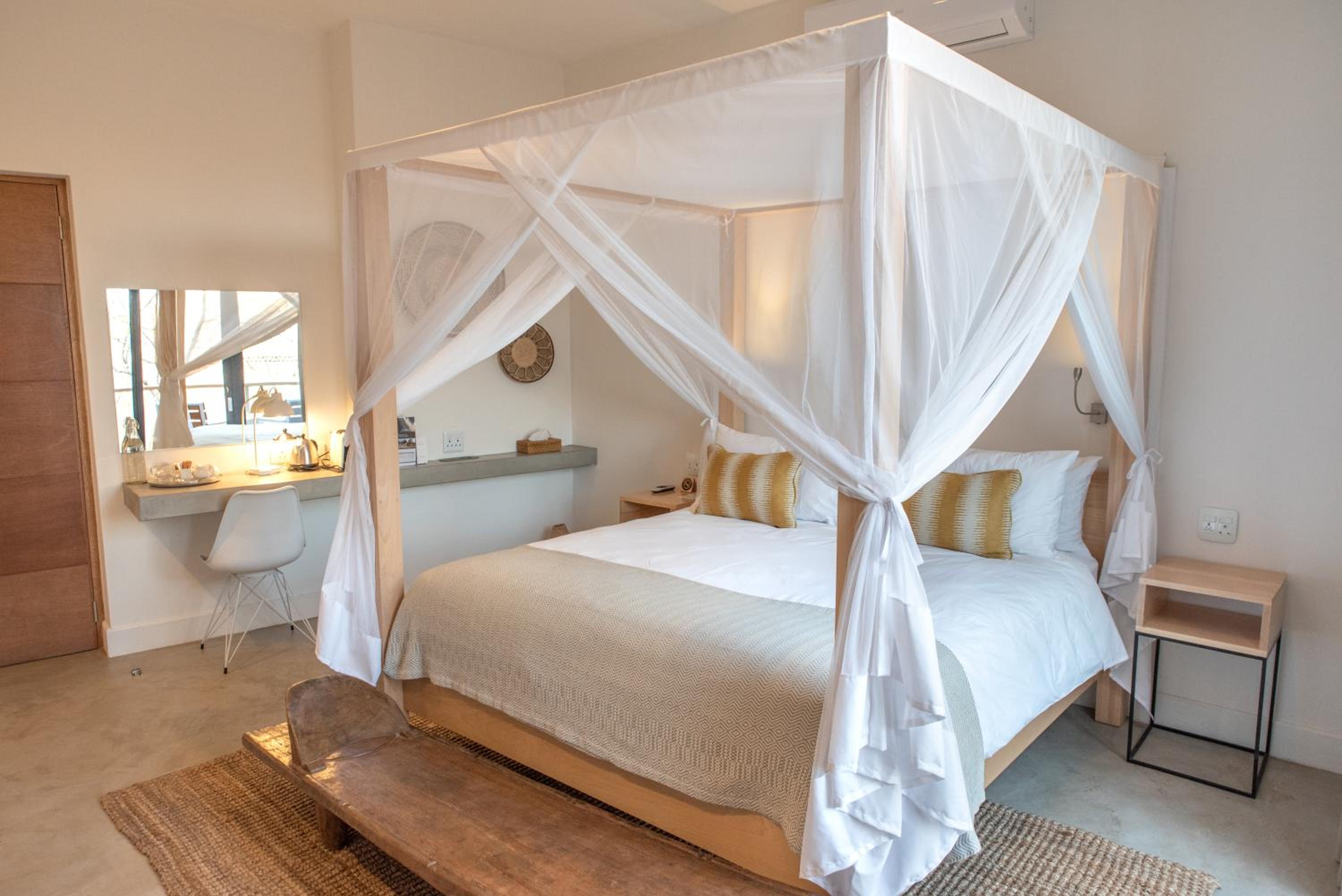  Mhlabeni Boutique Villa - Premium Deluxe Room photo 1
