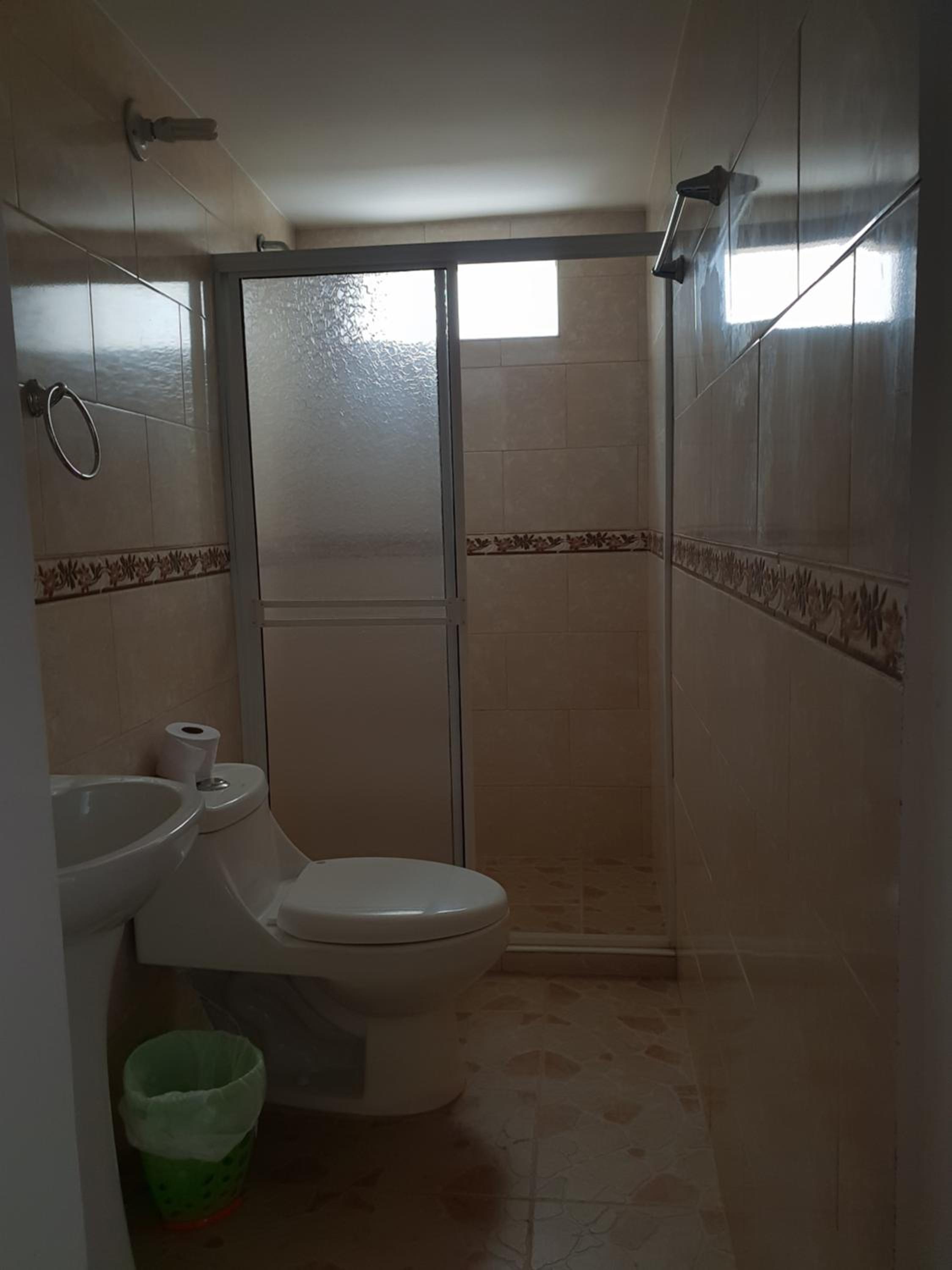 Single Room with Private Bathroom photo 2
