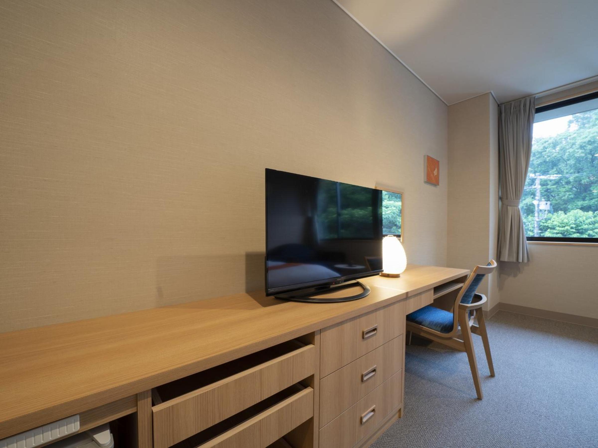 Standard Twin Room - Photo 4