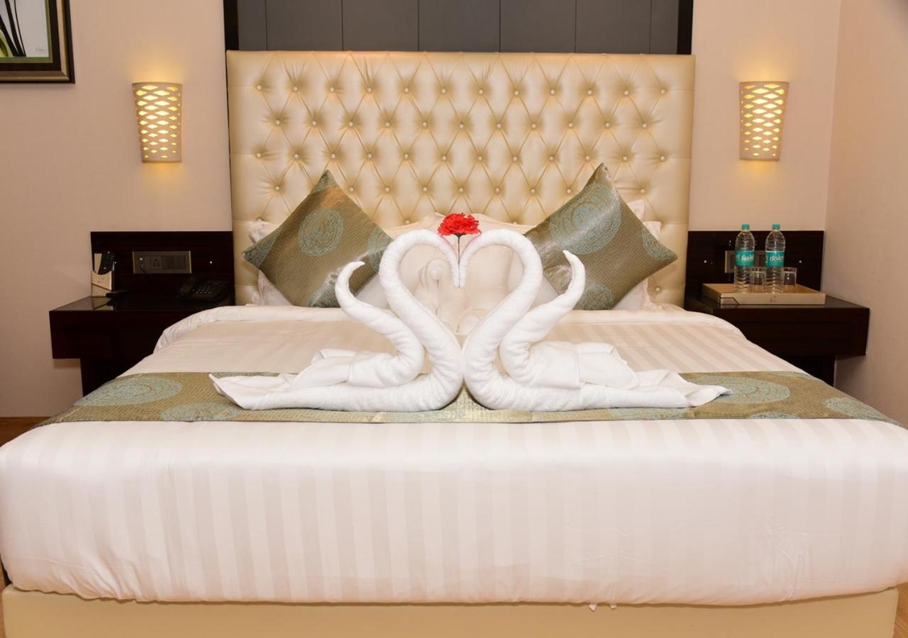 Deluxe Room - Photo 10