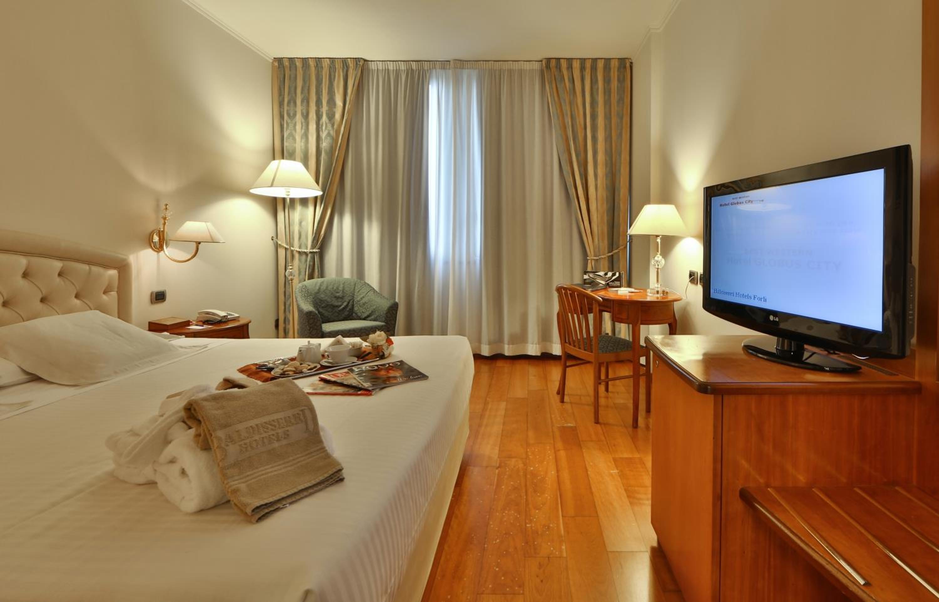 Standard Triple Room - Photo 4