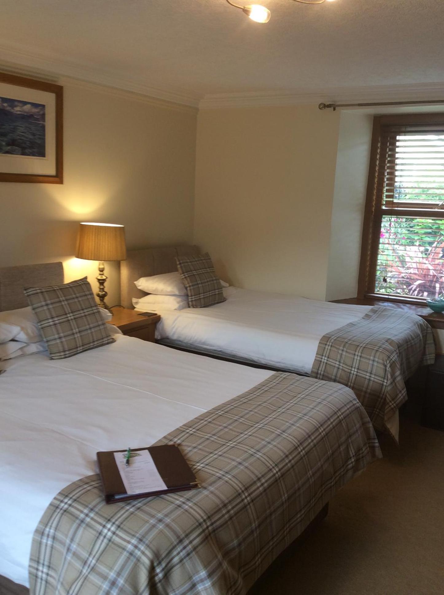 Superior Twin Room with Private External Bathroom  photo 1