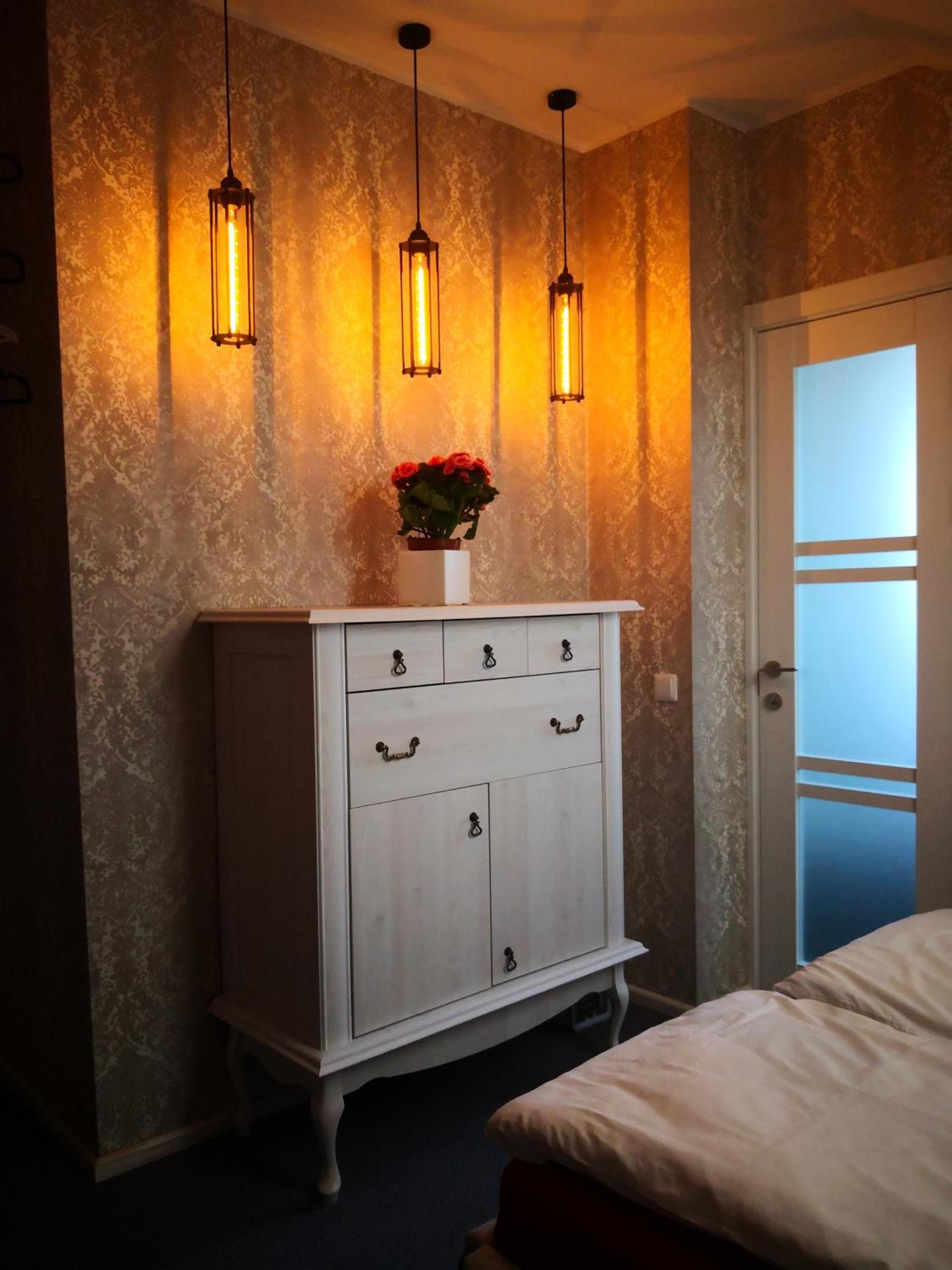 Deluxe Double Room with Bath - Photo 2