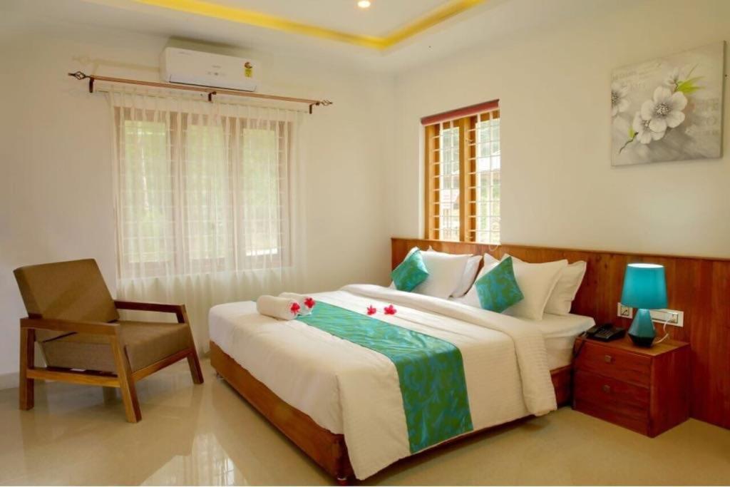 Deluxe Room with A/C photo 2