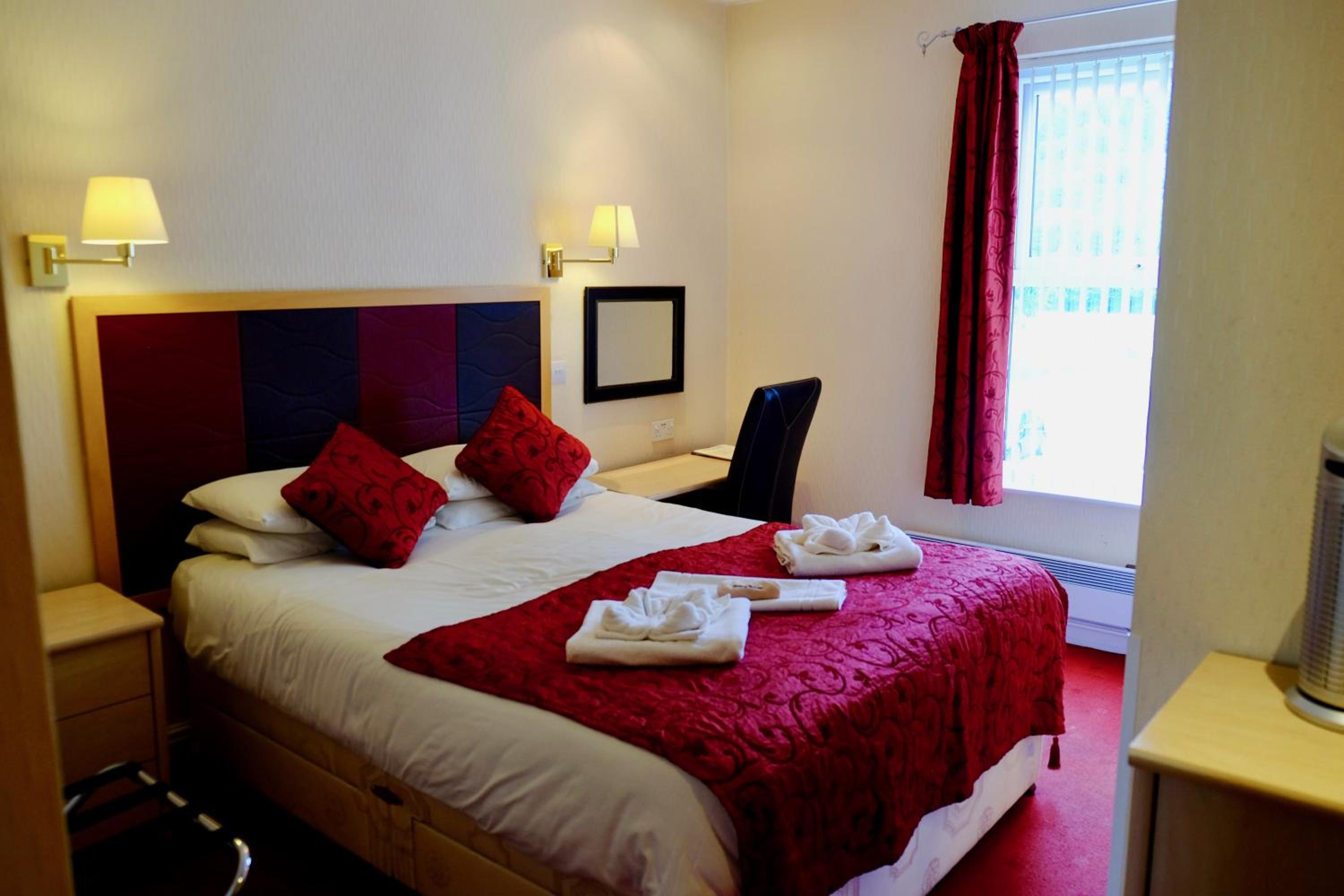 Double Room - Photo 2