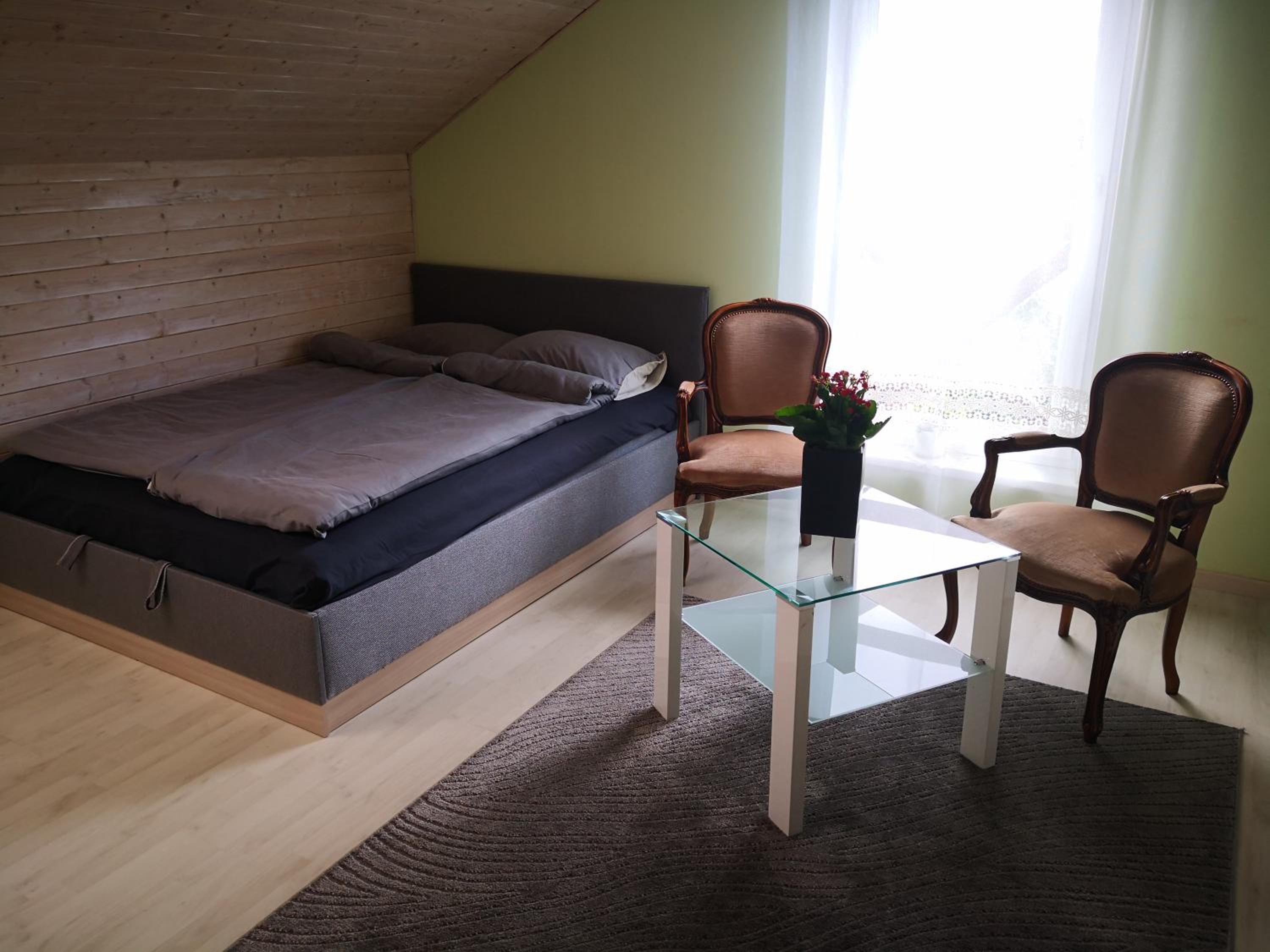 Family Room - Photo 8