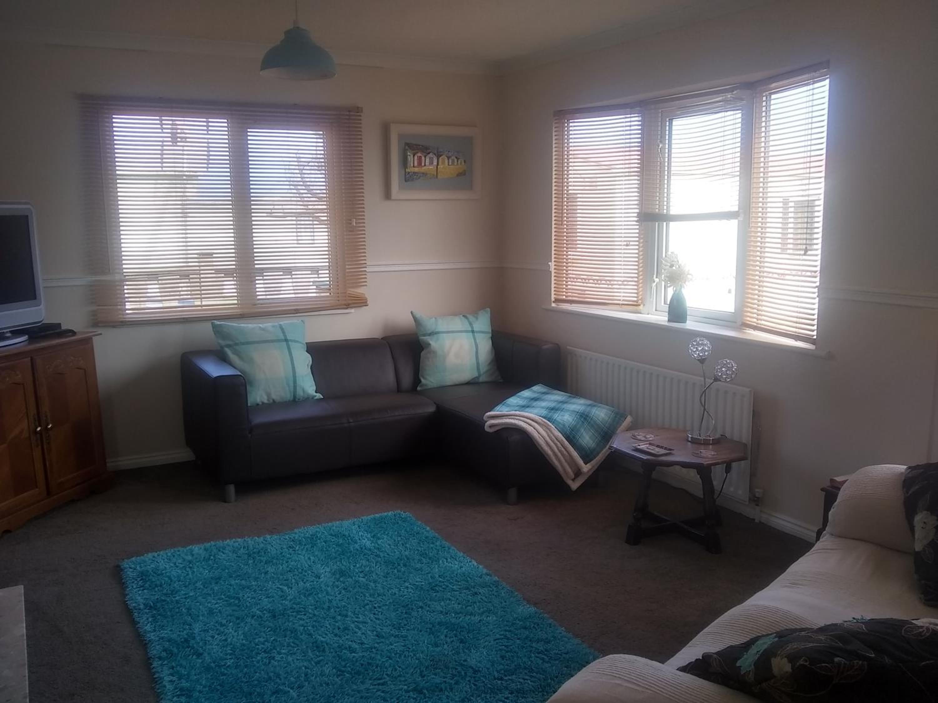 Two-Bedroom Mobile Home photo 1