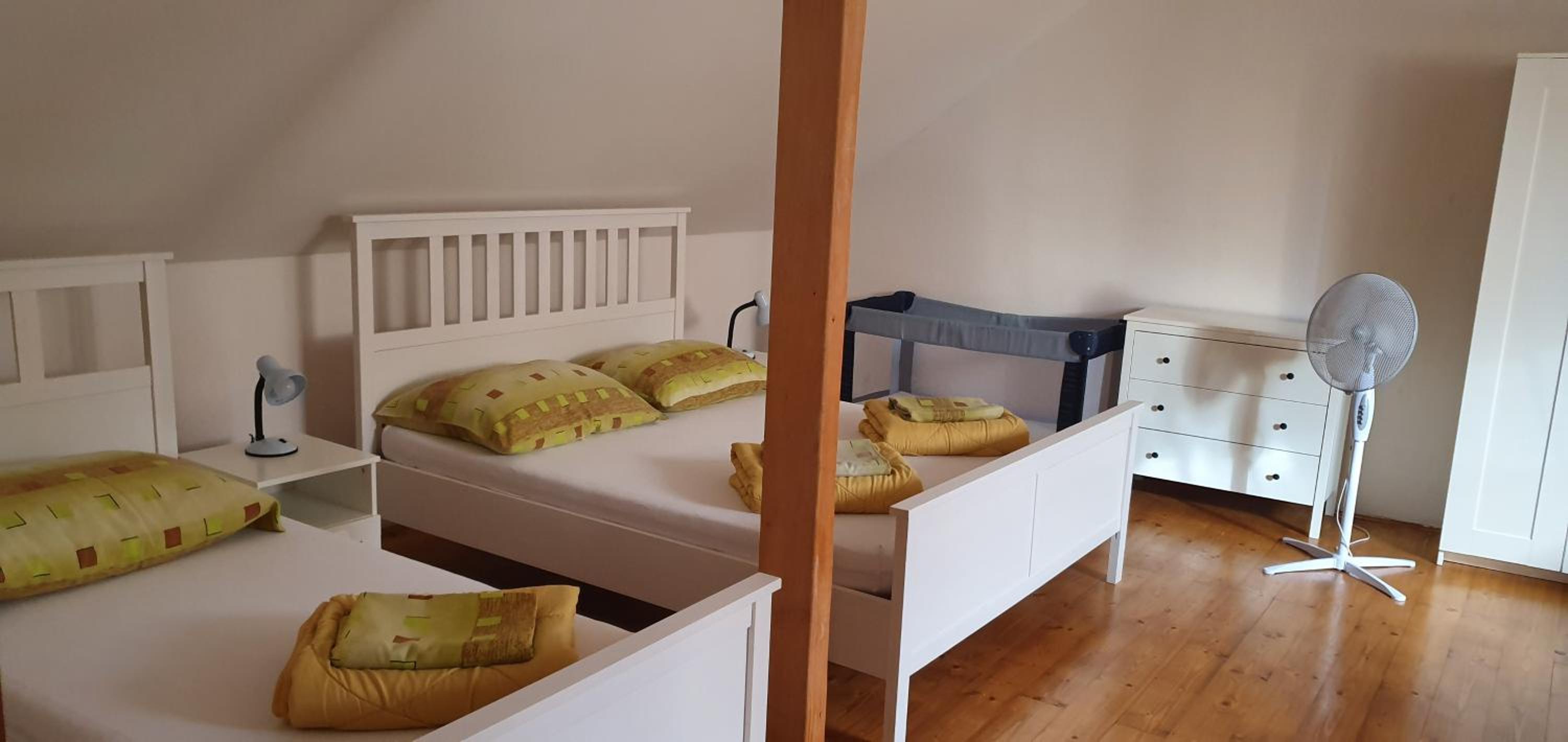 Studio Apartment with One Double Bed photo 2