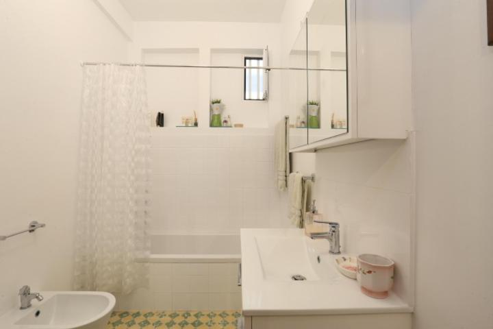 Apartment with Sea View photo 2