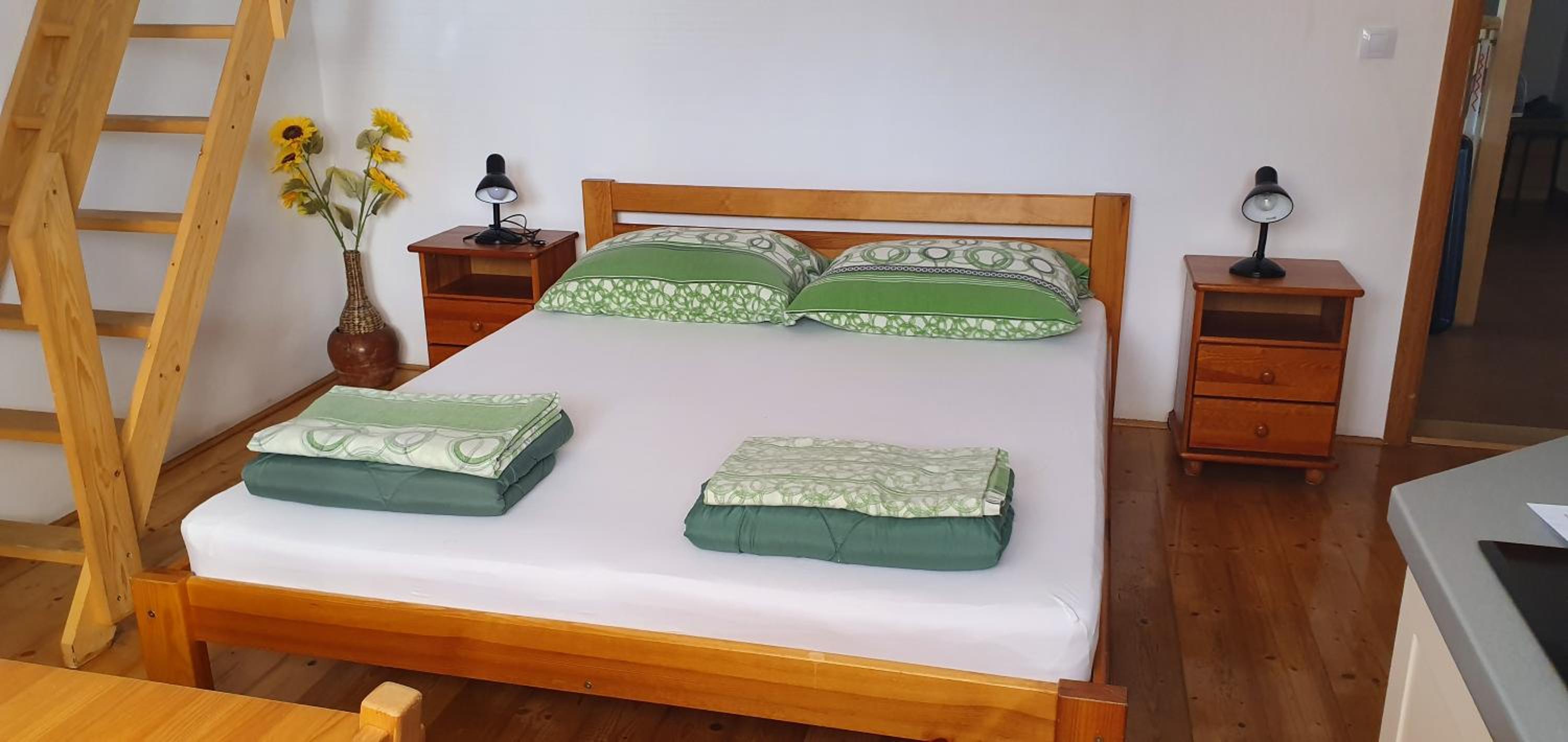Maisonette photo 1