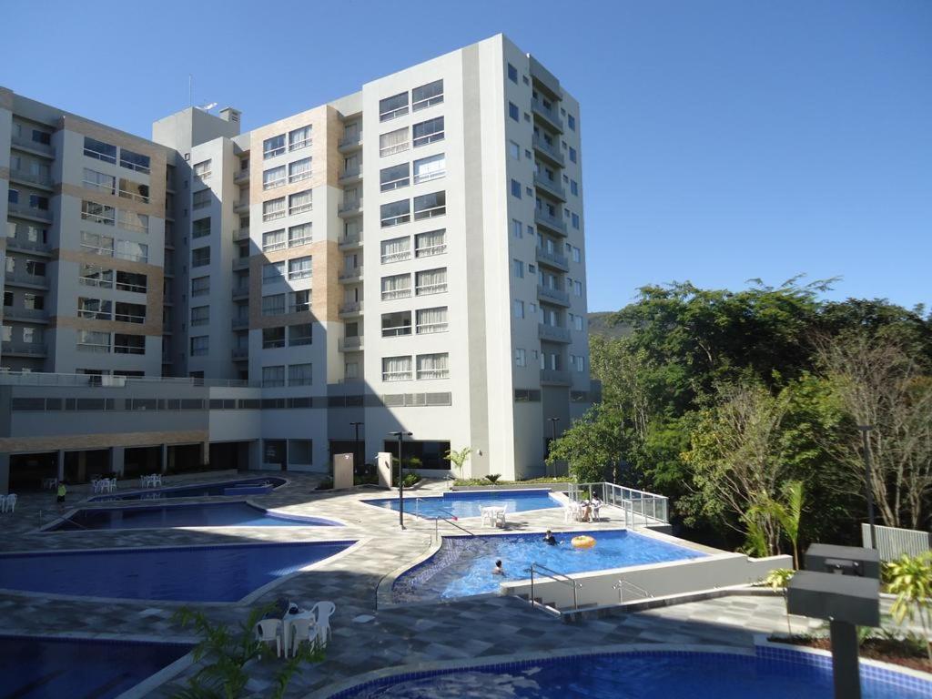 Apartment with Pool View  - Photo 9