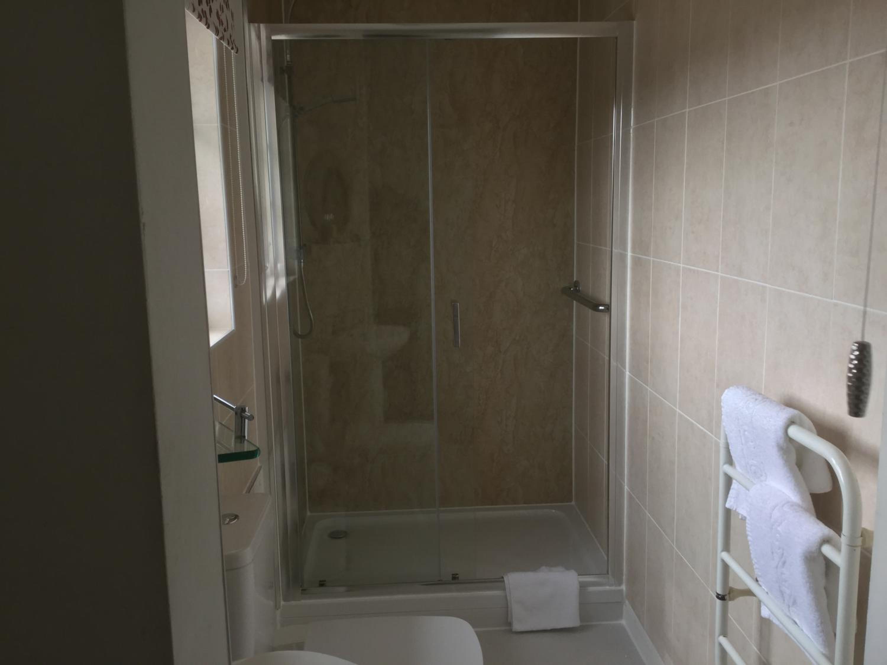 Double Room - Photo 4