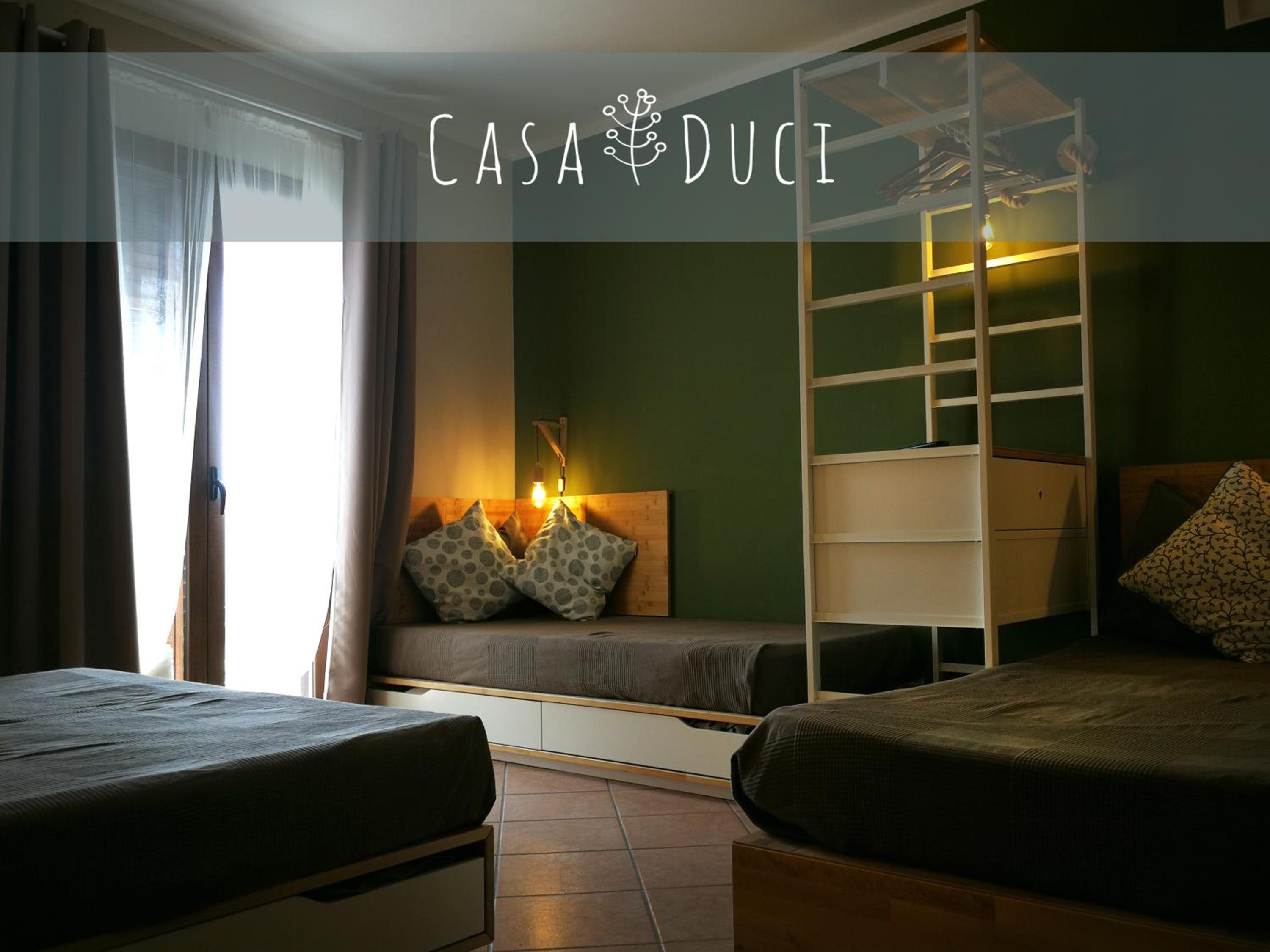 Three-Bedroom Apartment with Balcony - Photo 9