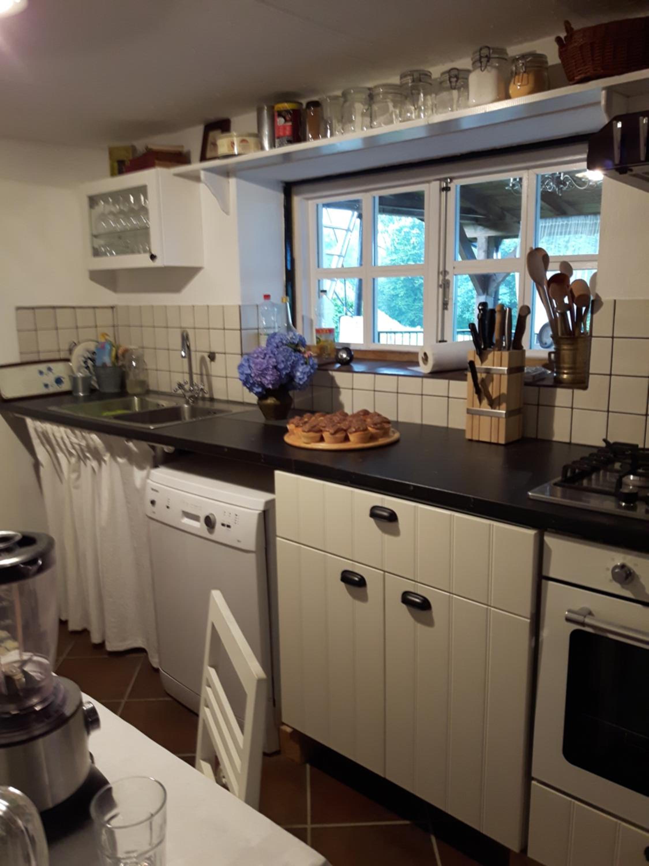 Quadruple Room - Photo 2