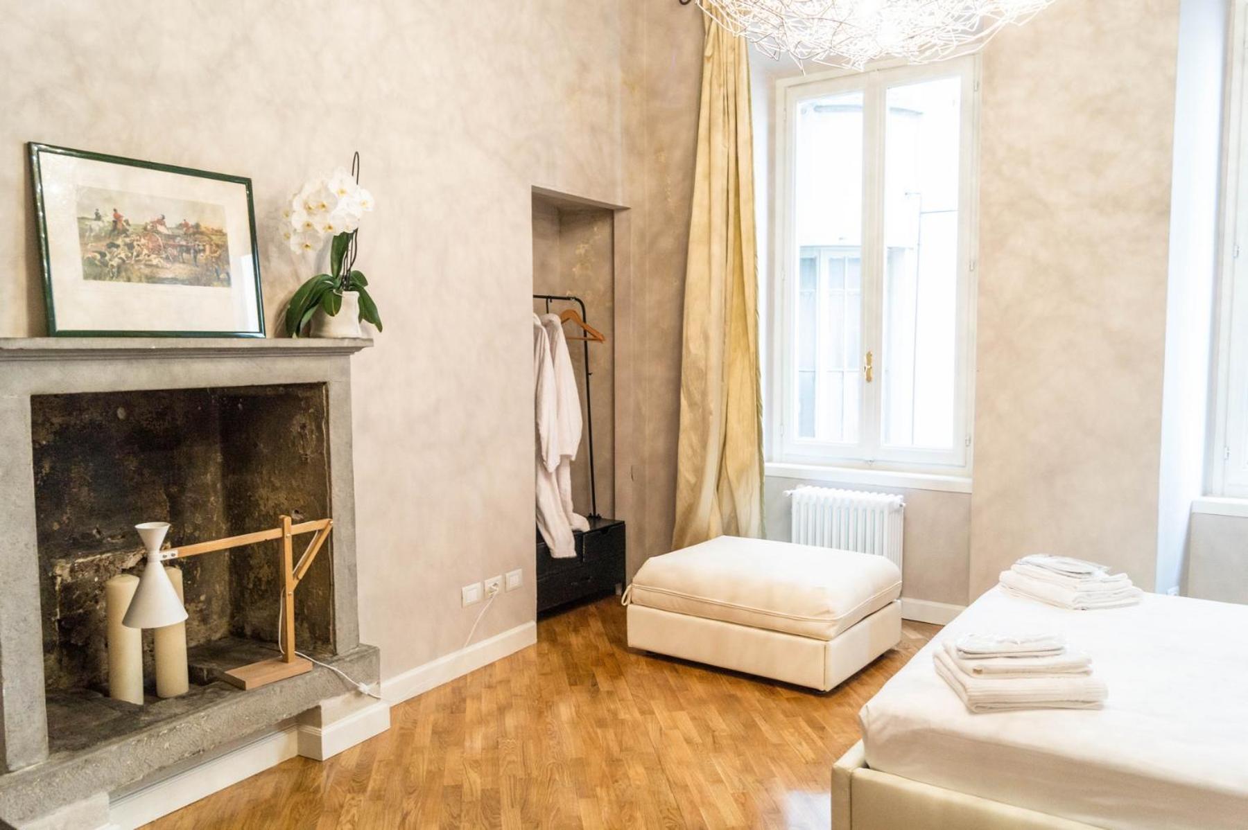 Deluxe Room - Photo 6