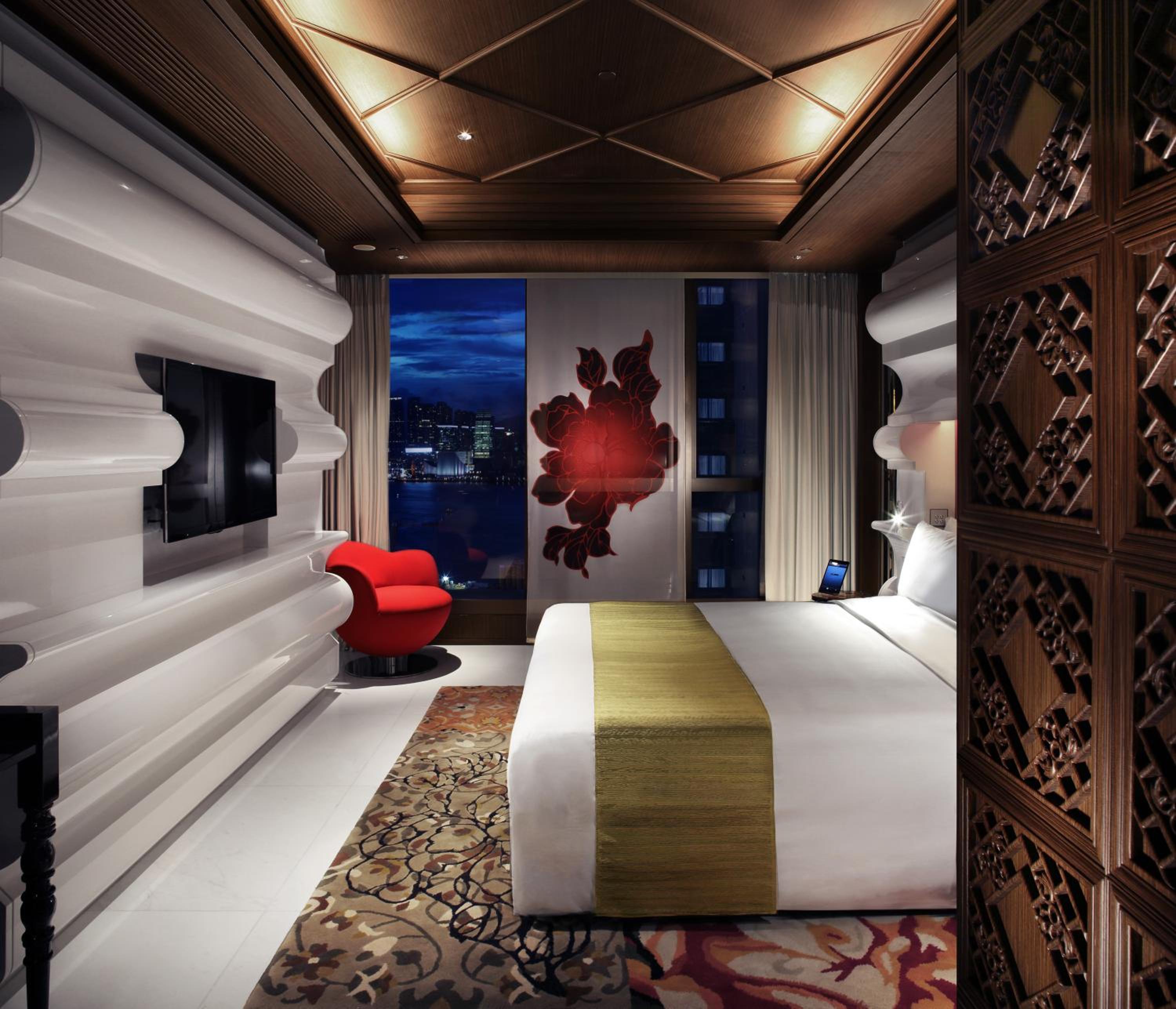Half Moon King Room with Partial Harbor View photo 2