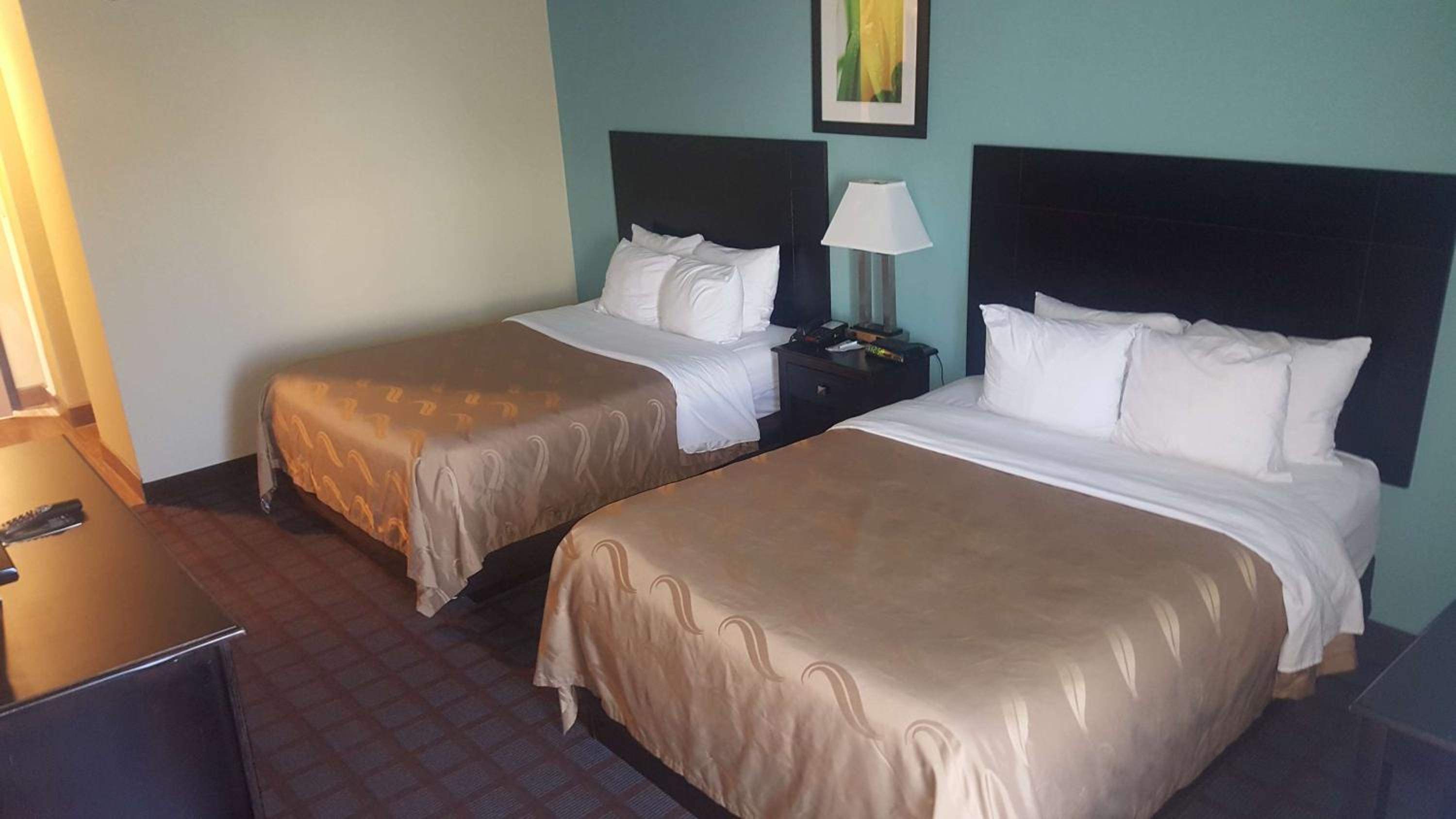 Queen Room with Two Queen Beds - Photo 1