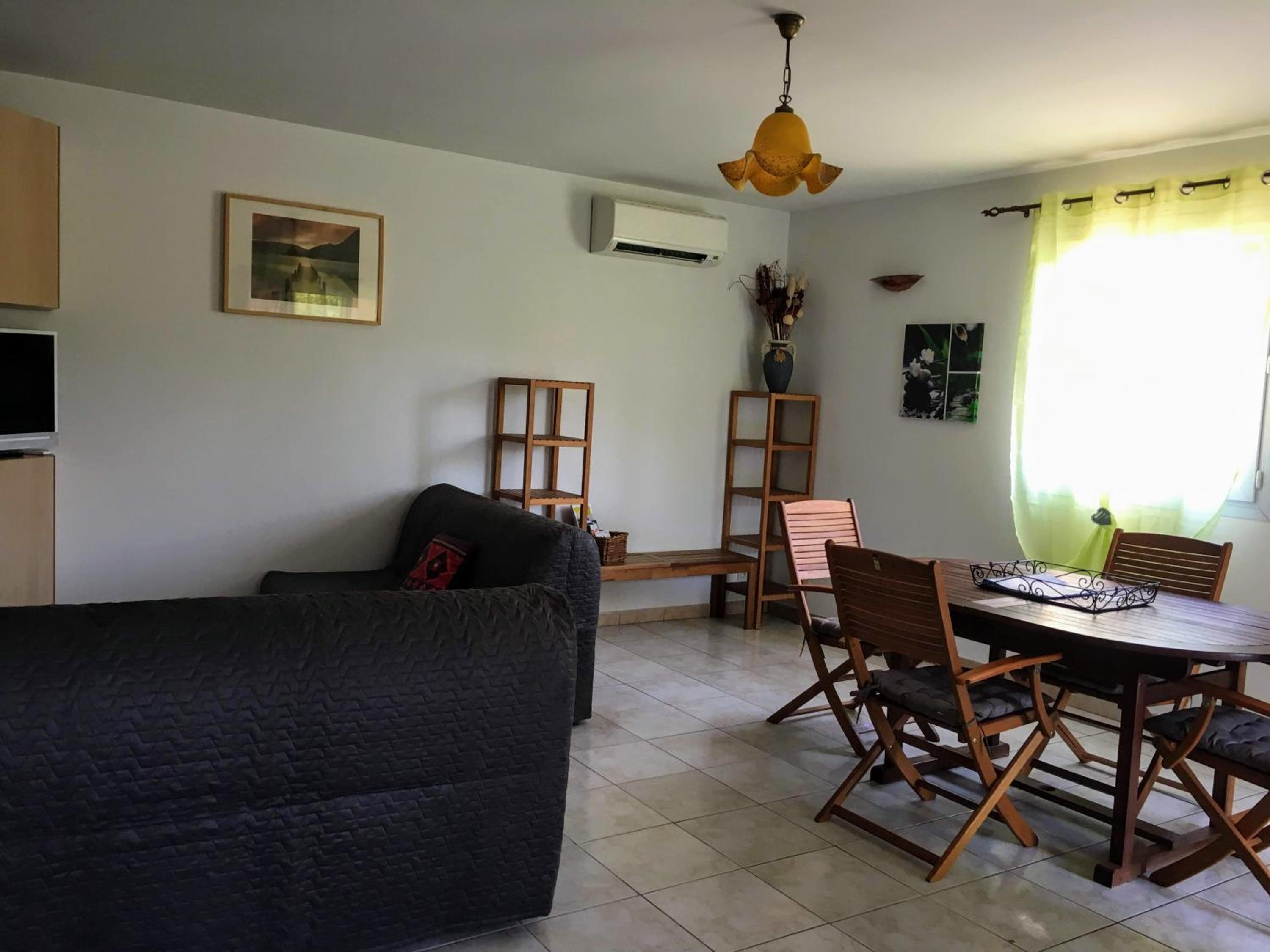 Two-Bedroom House photo 3