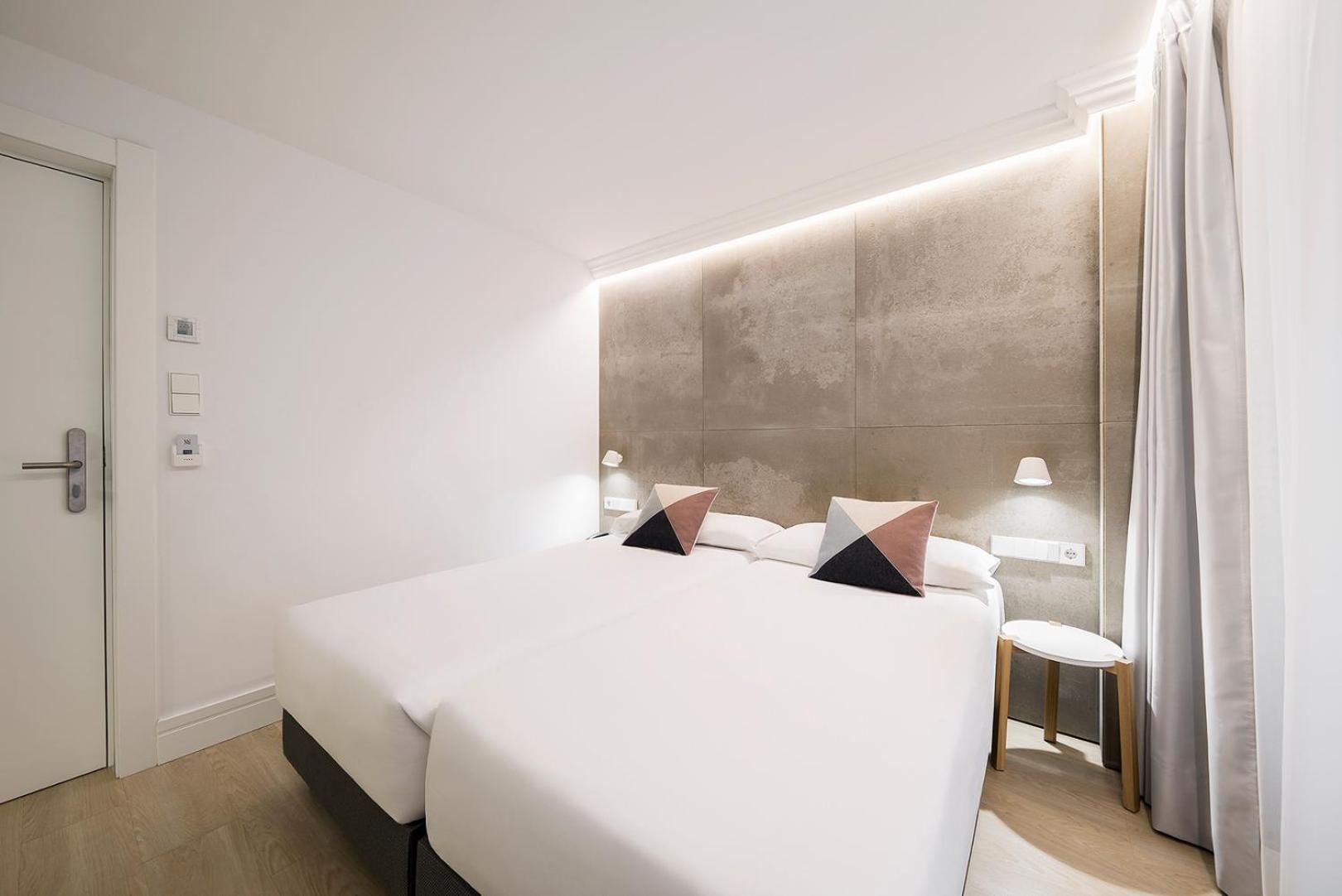 Habitación Estándar con Dos Camas Individuales