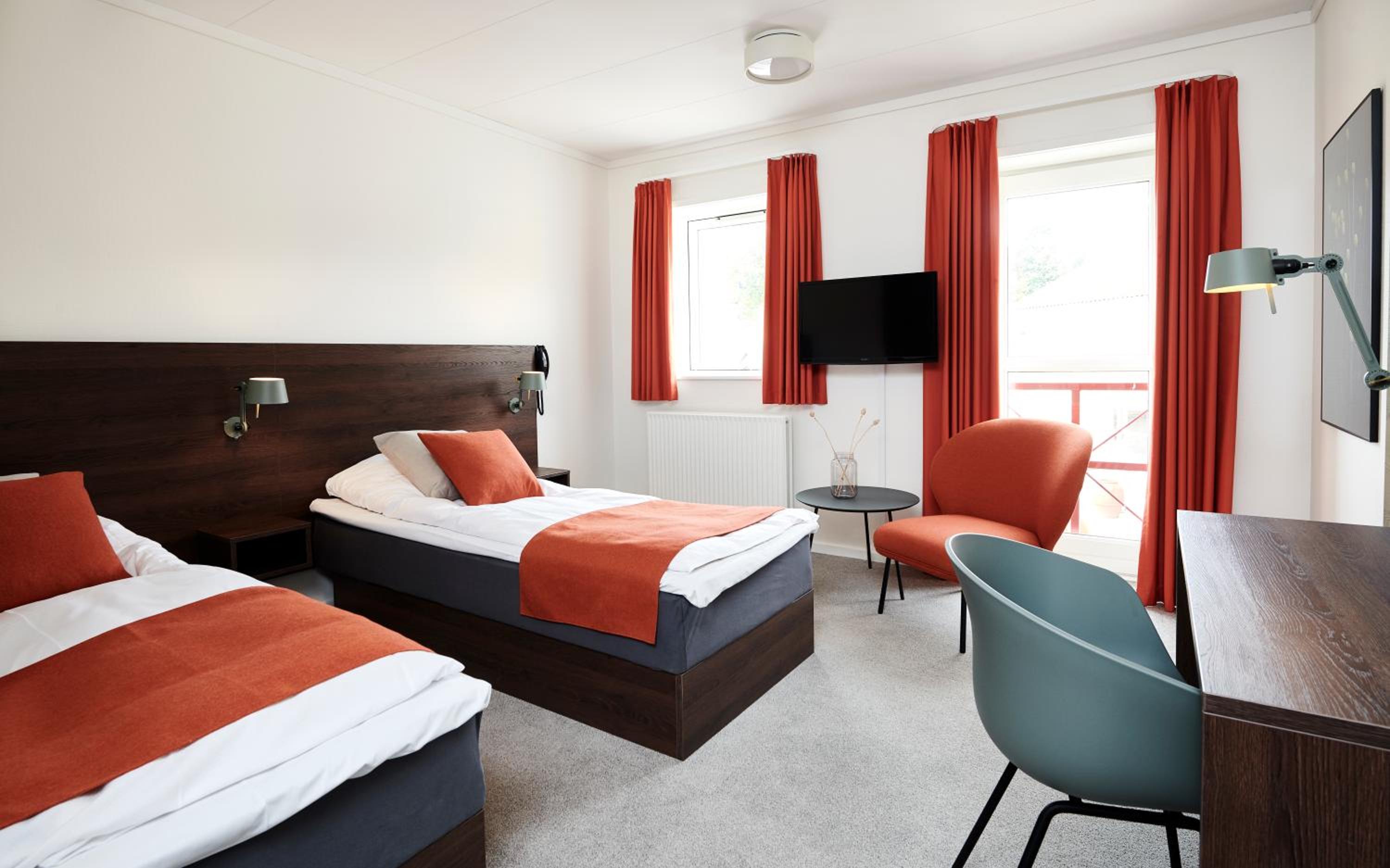Standard Twin Room photo 2