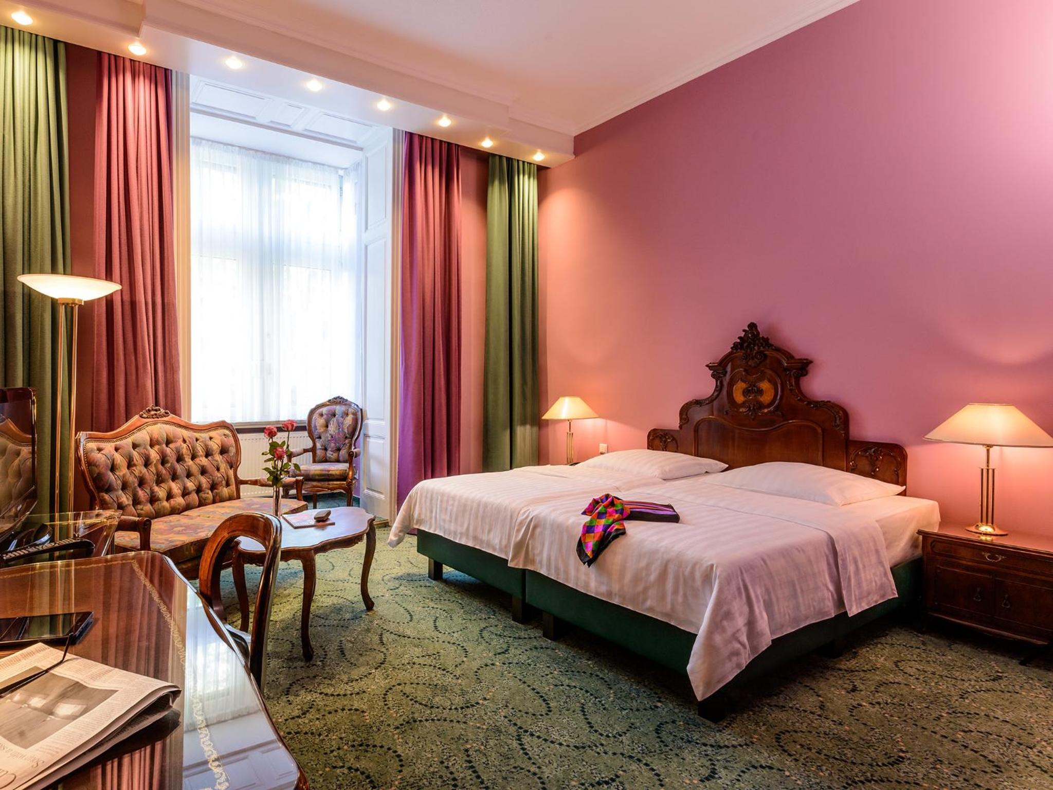 Superior Double Room - Photo 8
