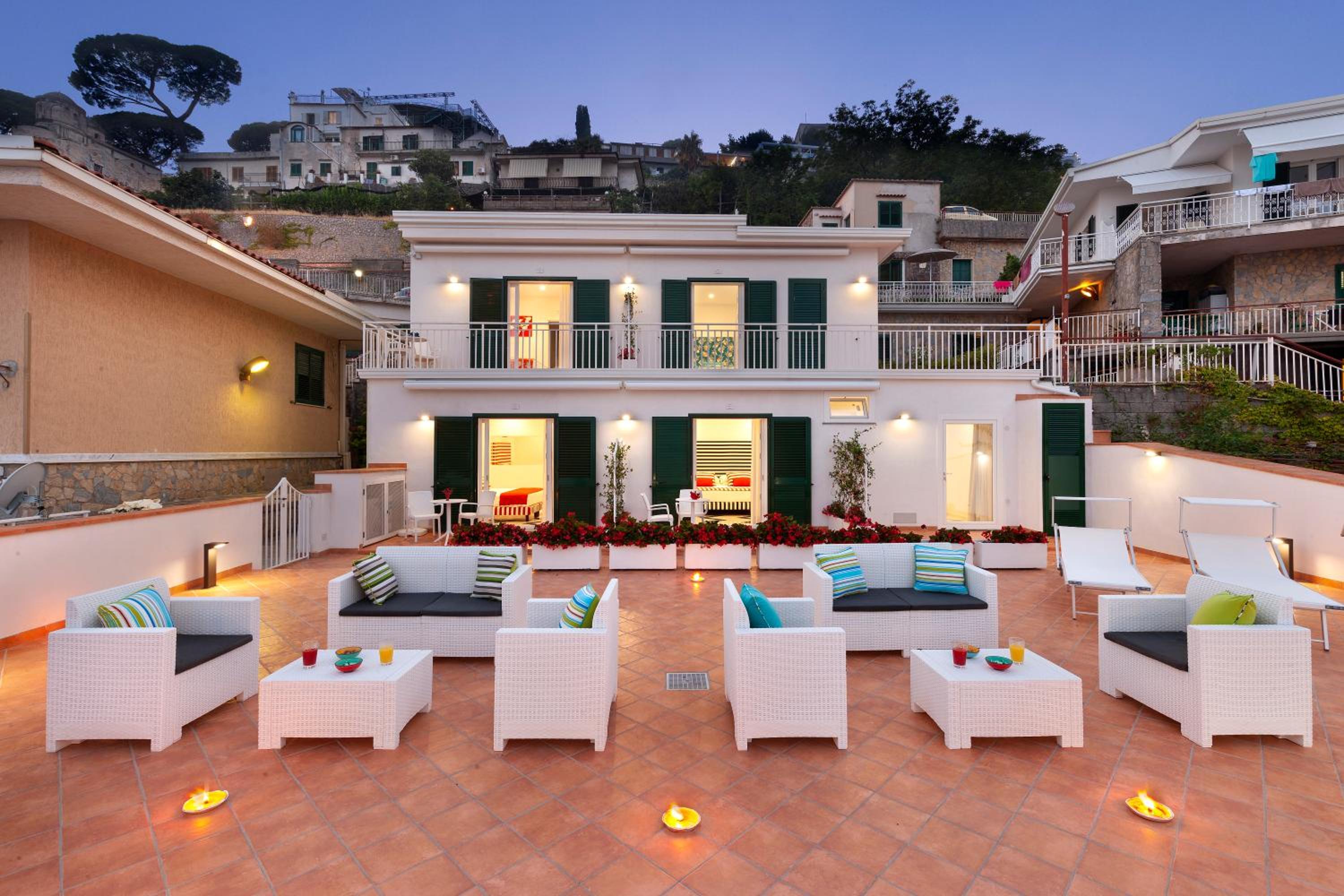 Double Room with Terrace - Photo 4