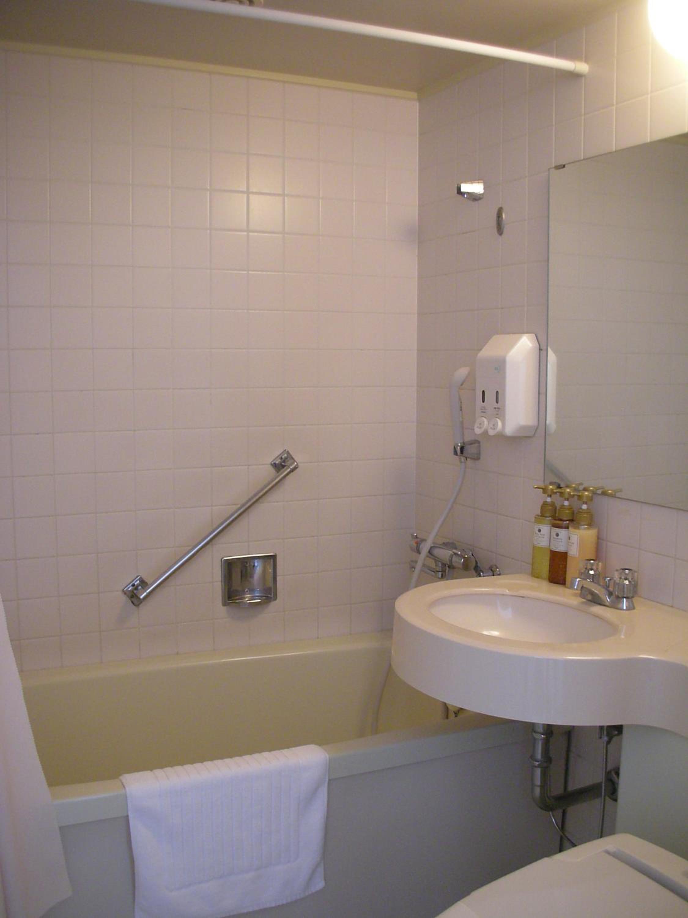 Single Room - Non-Smoking, photo 7