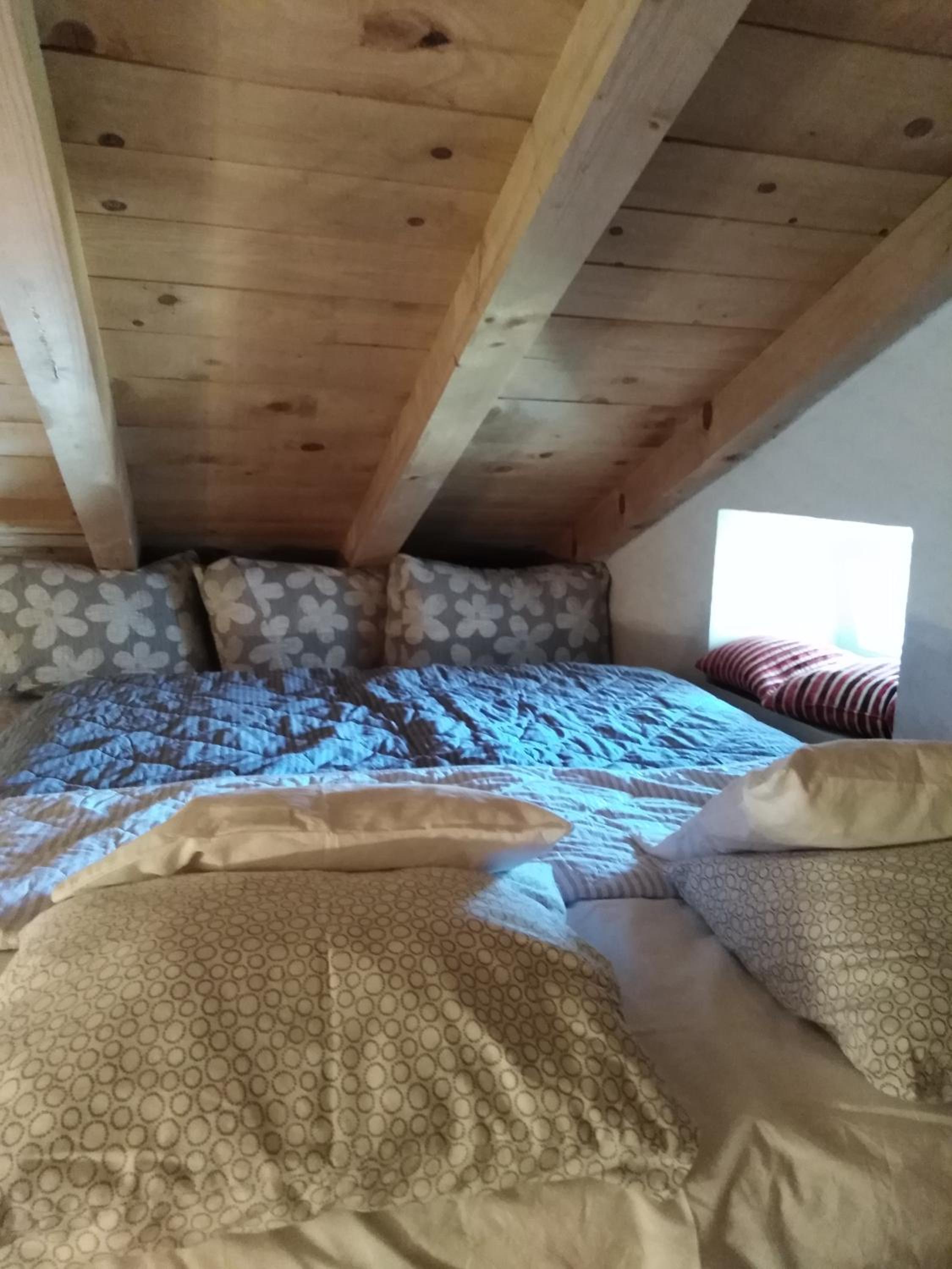 Studio Apartment - Photo 23