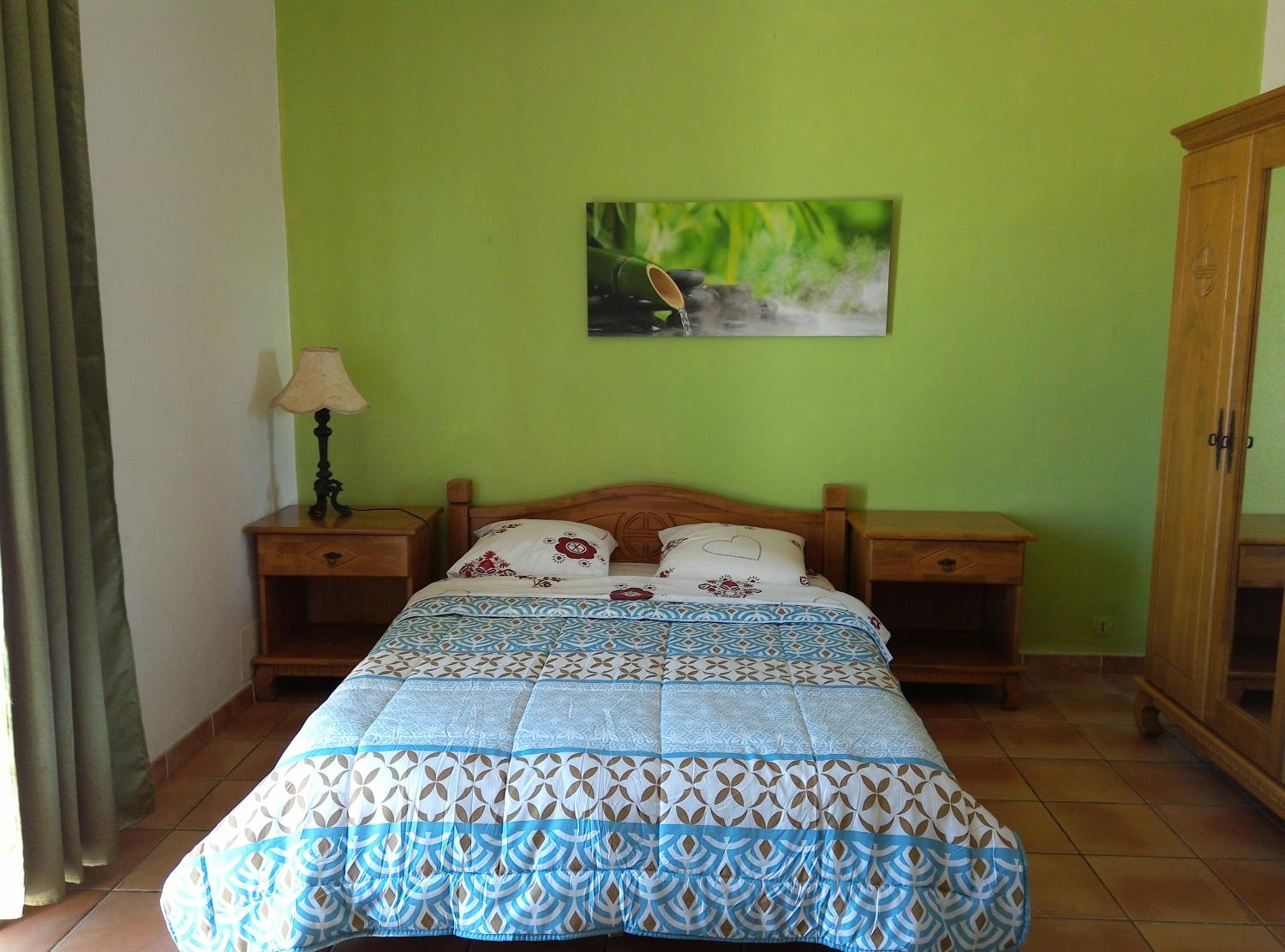 Triple Room - Photo 9