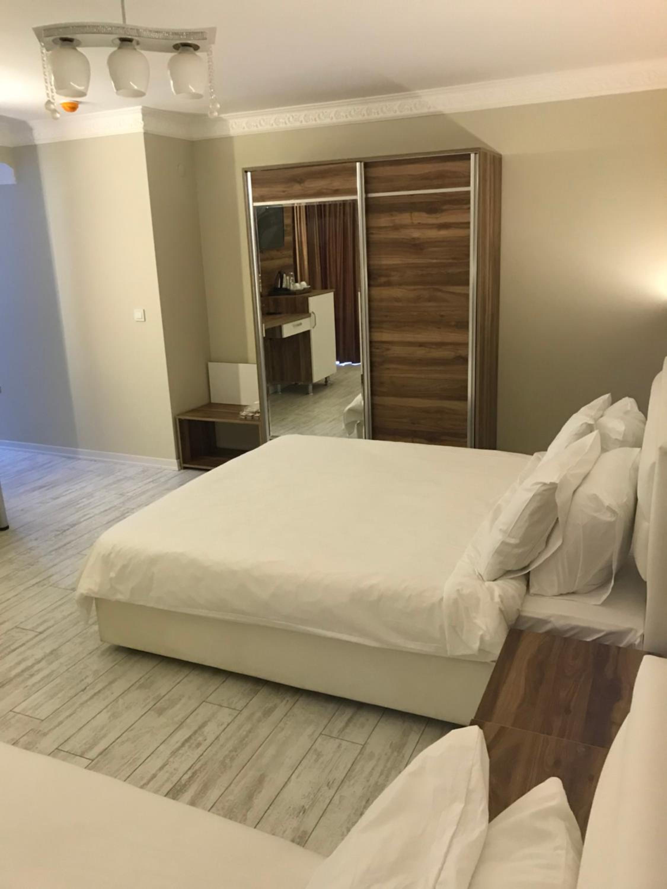 Double Room - Photo 1