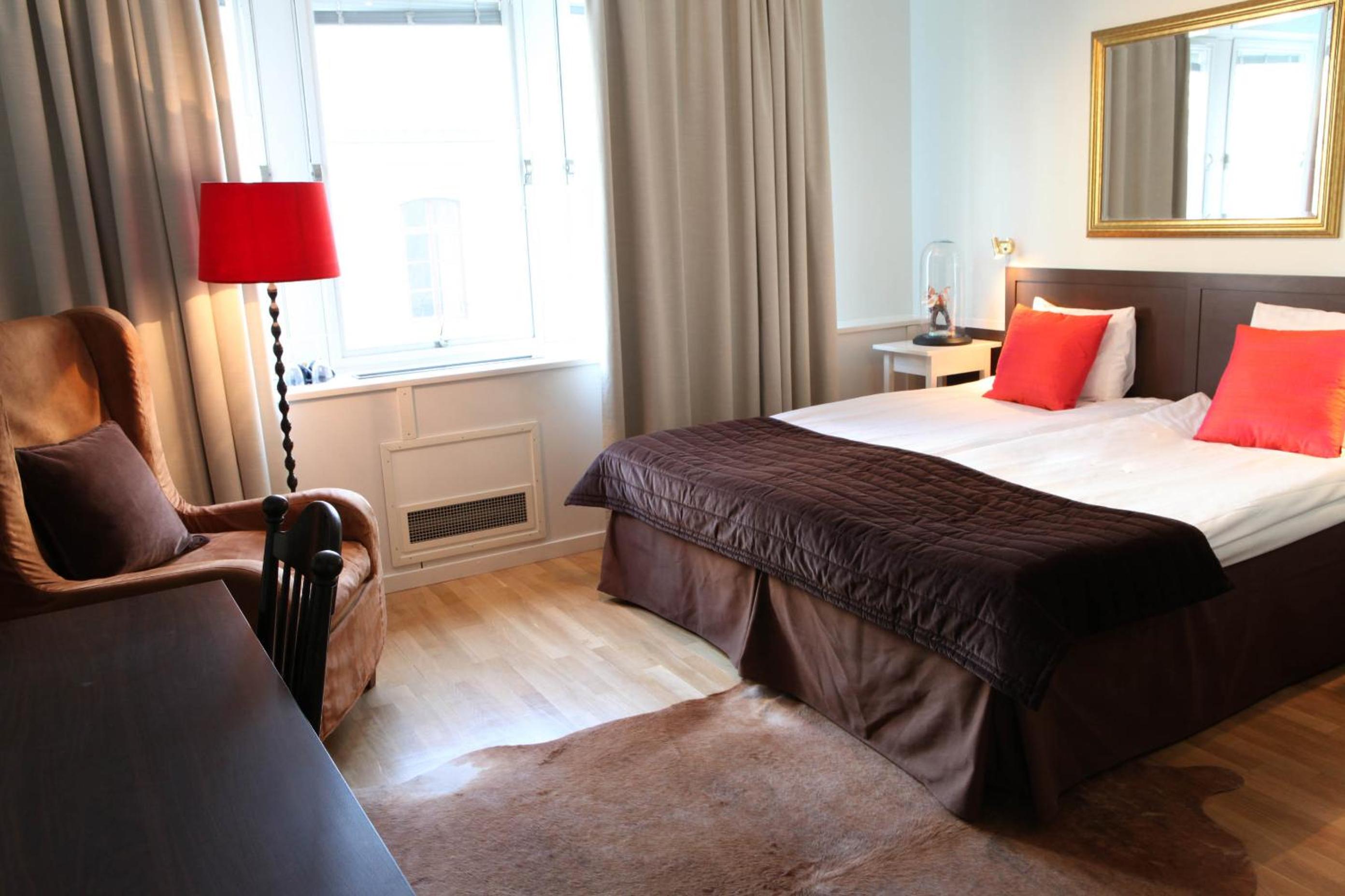 Standard Twin Room - Photo 23