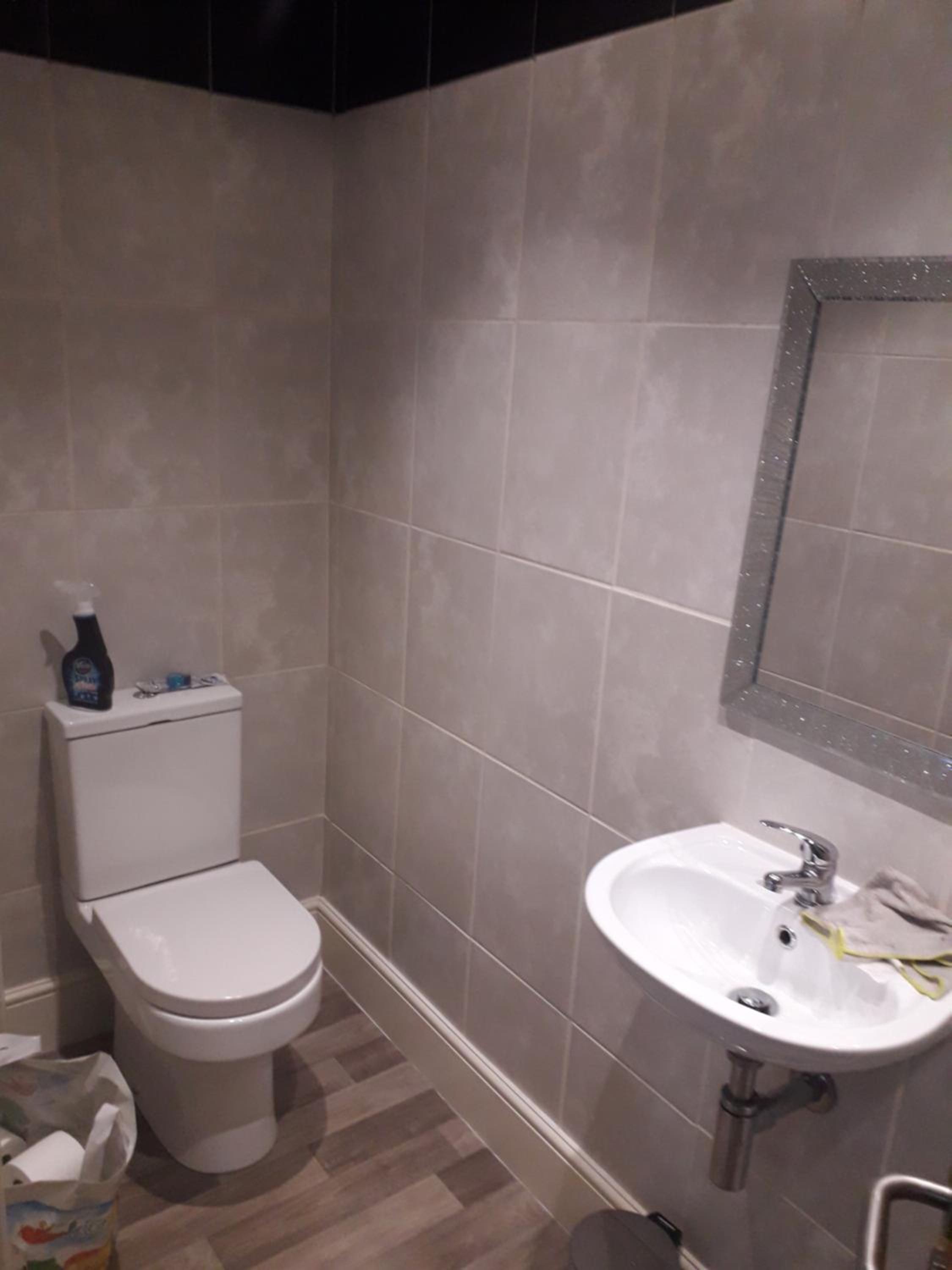Triple Room with Bathroom - Photo 2