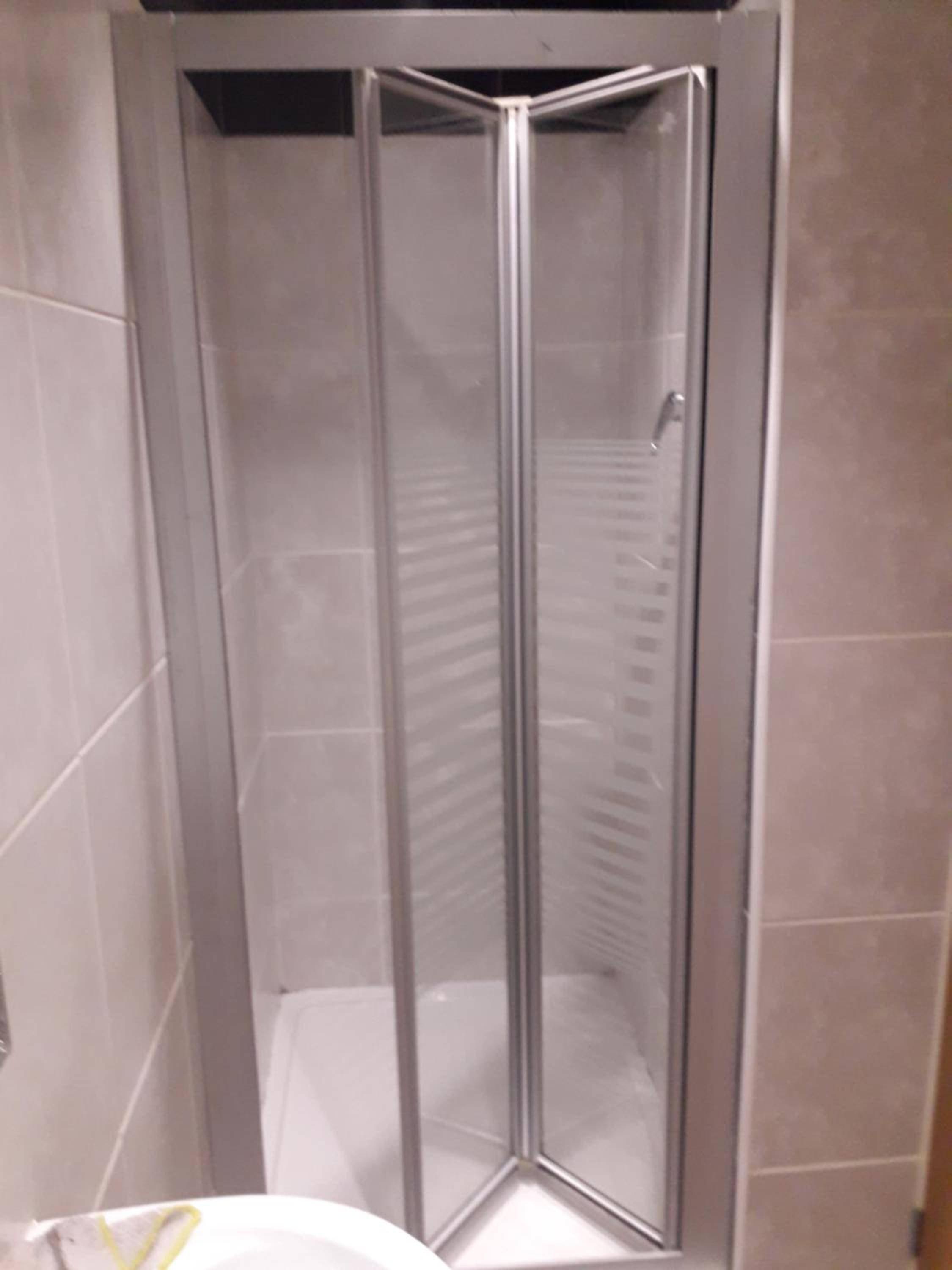 Triple Room with Bathroom - Photo 6