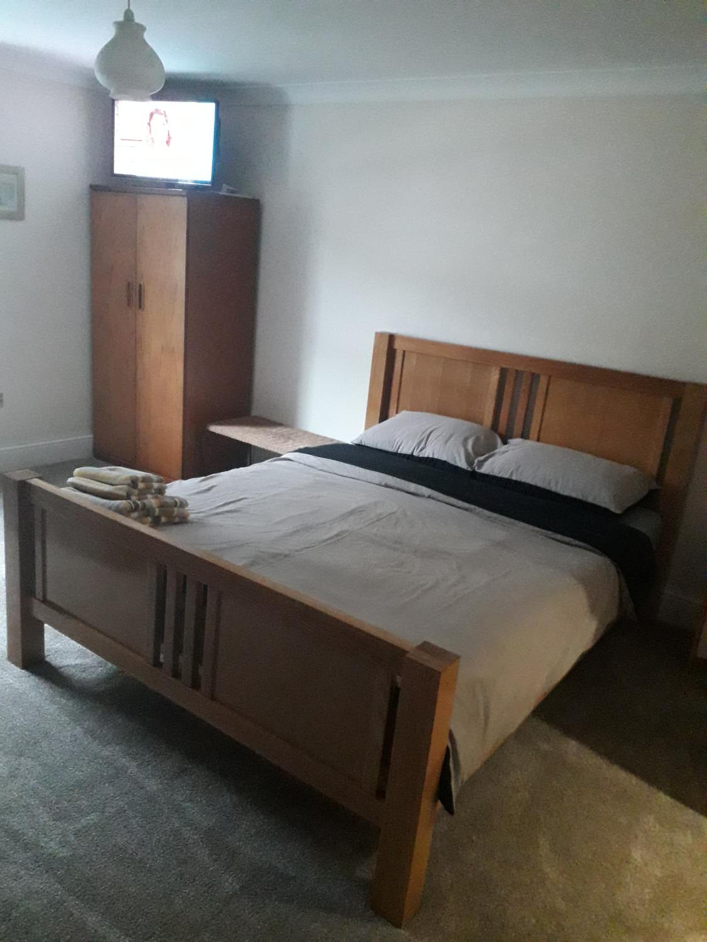 Triple Room with Bathroom - Photo 5