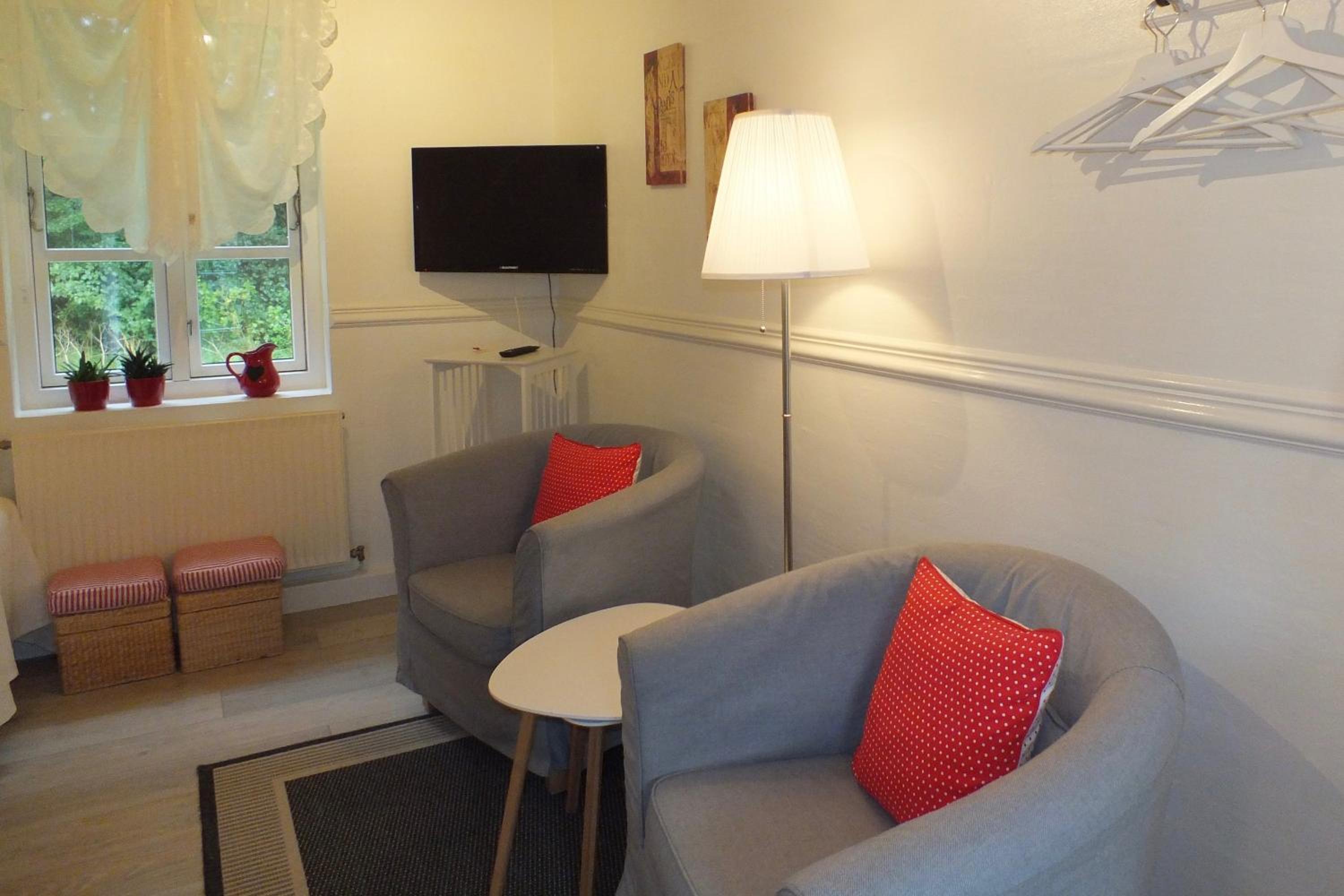 Double or Twin Room with Bathroom photo 2